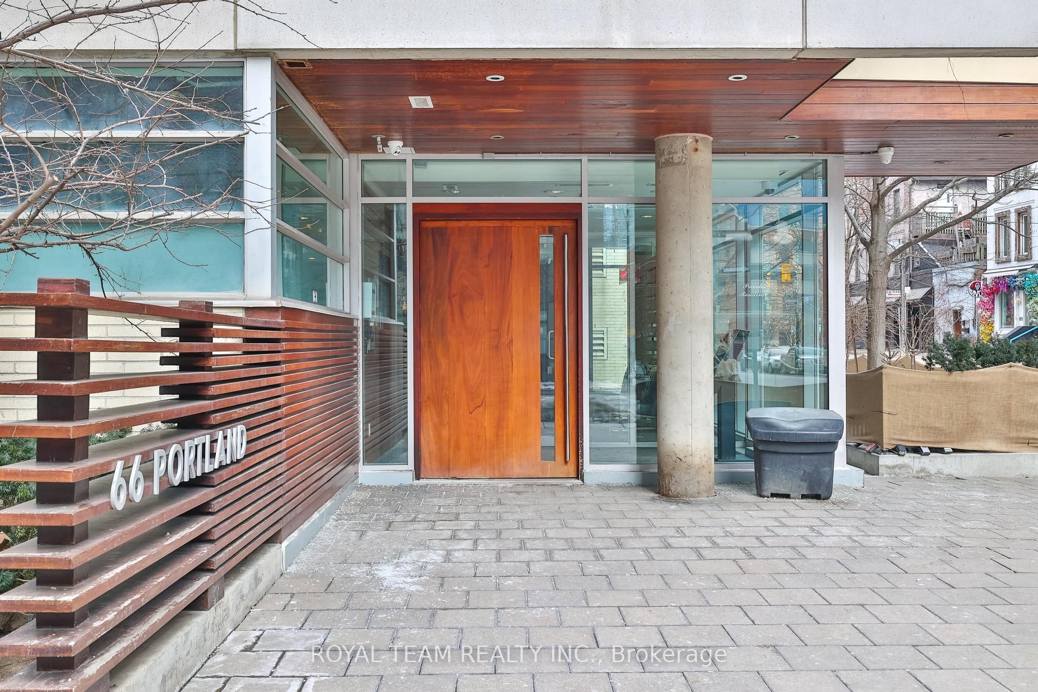 66 Portland Street, #301