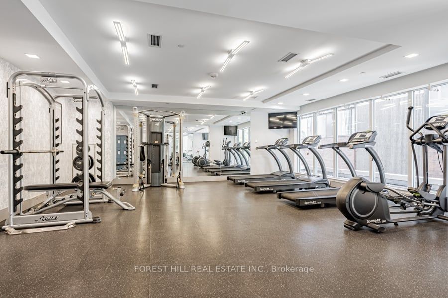 58 Orchard View Boulevard, #510