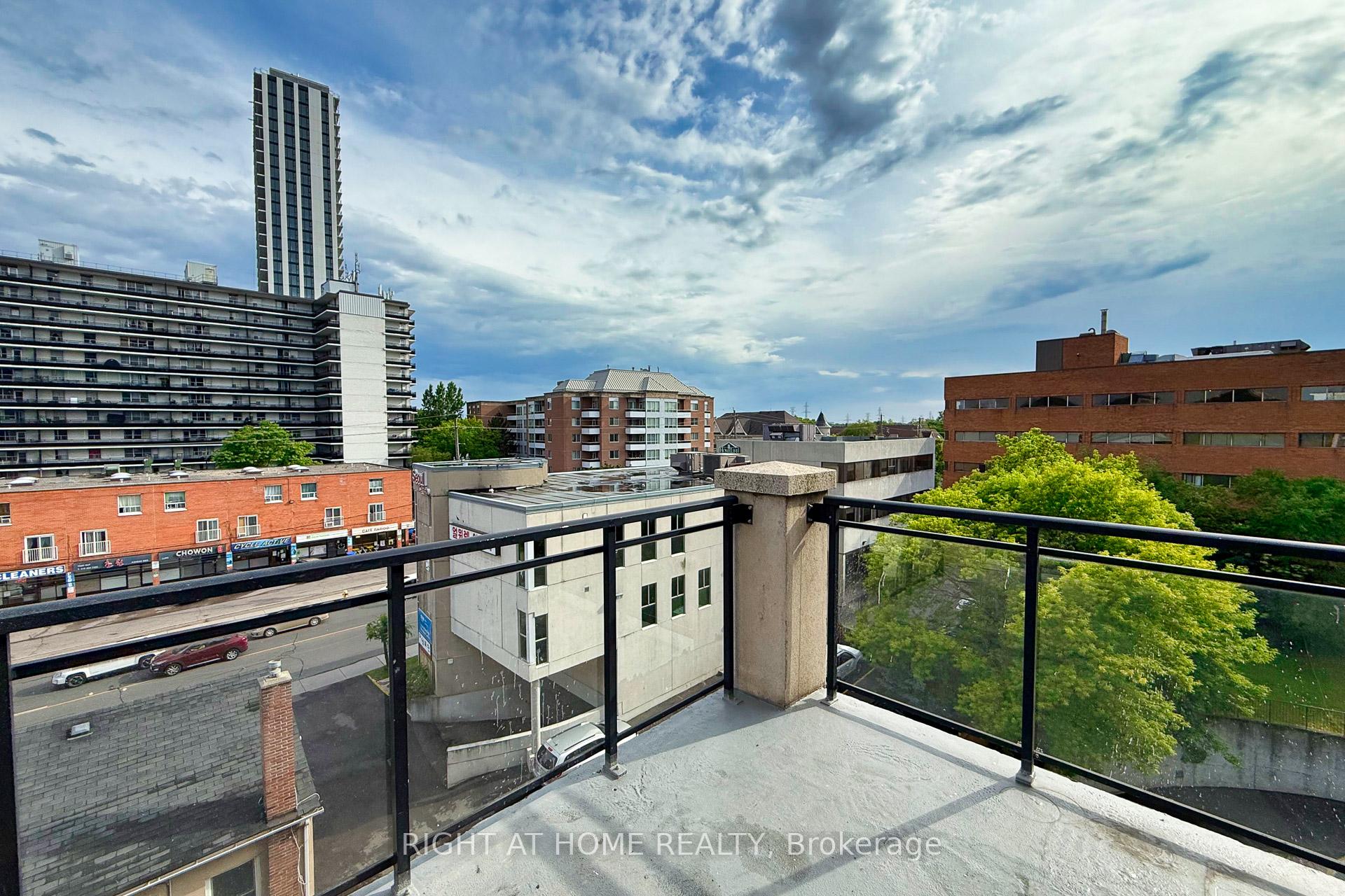 2 Bedrooms Condo at 5940 Yonge, Toronto For sale