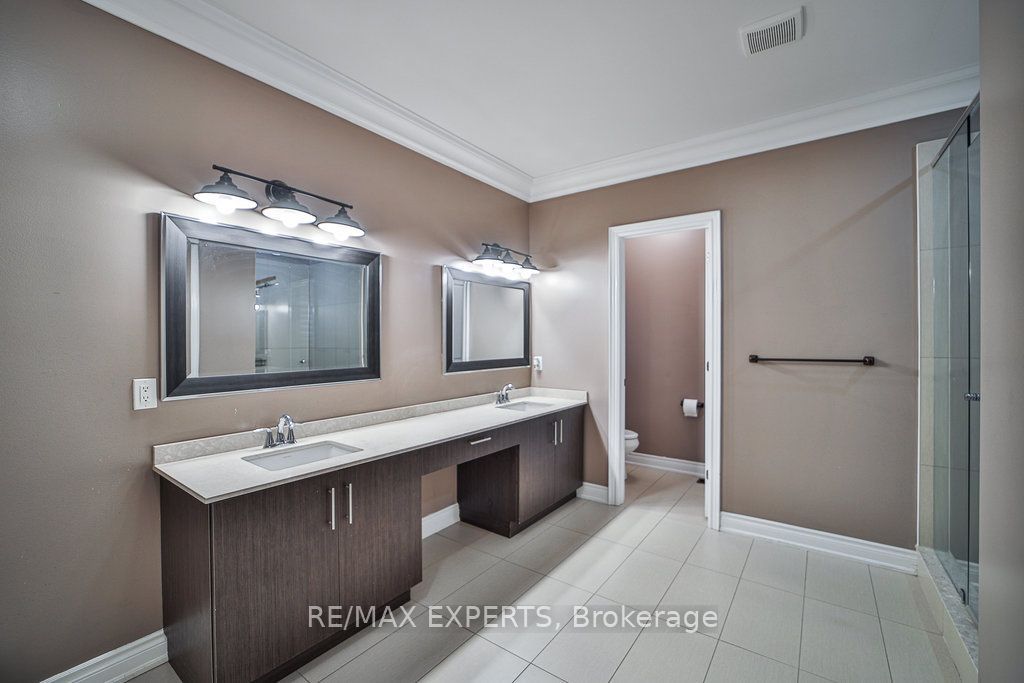 28 Pendergast Court