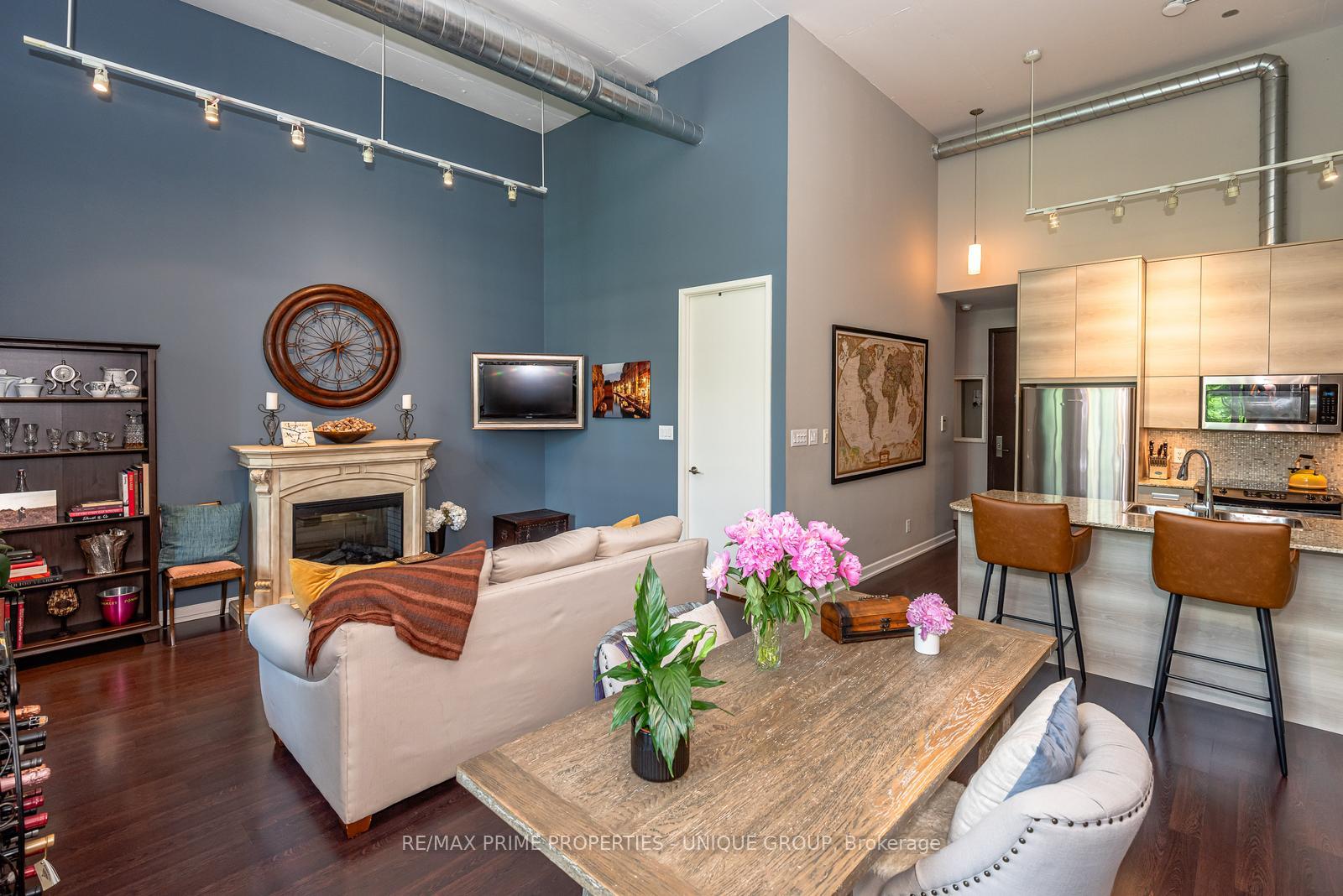 1 Bedroom Condo at 380 Macpherson, Toronto For sale