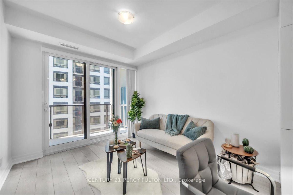 1 Bedroom Condo at 30 Elm, Mississauga For sale