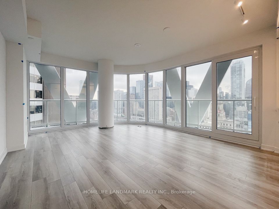 #2514 - 230 Simcoe Street, Toronto, ON M5T 1T4