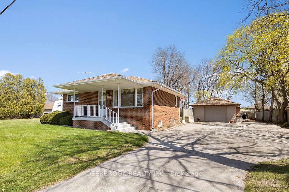 2990 Pillette Road