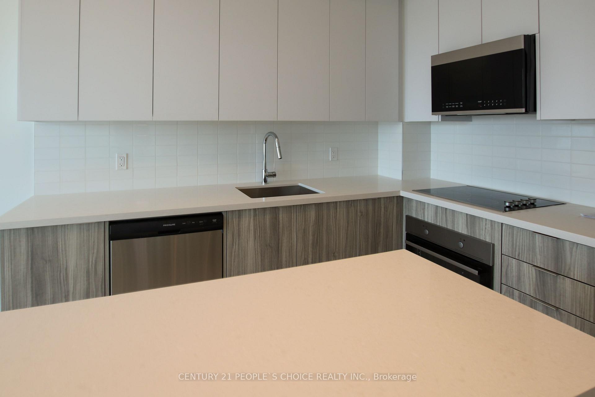 1 Bedroom Condo at 297 Oak Walk, Oakville For sale