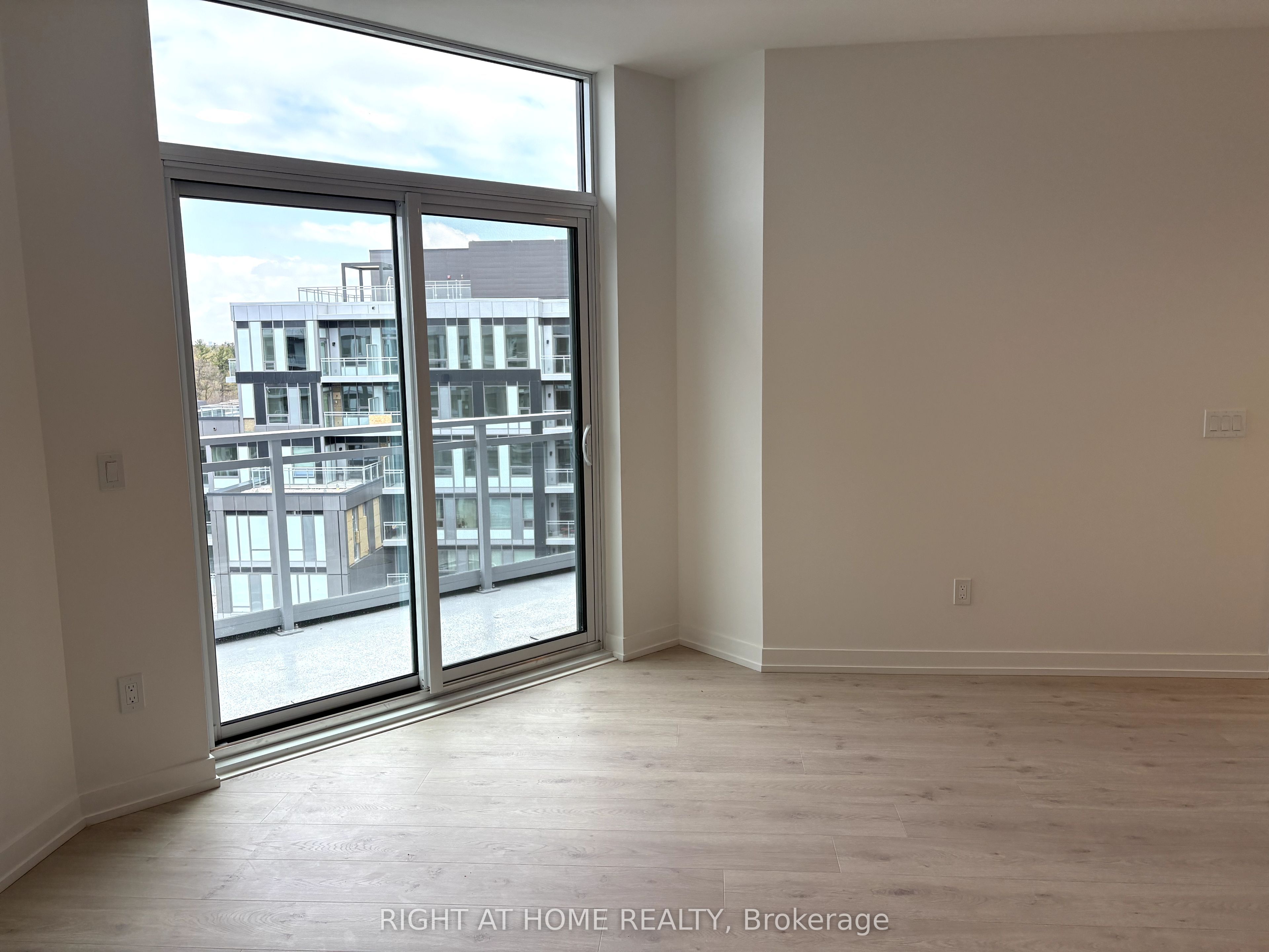 2501 Saw Whet Boulevard S, #648