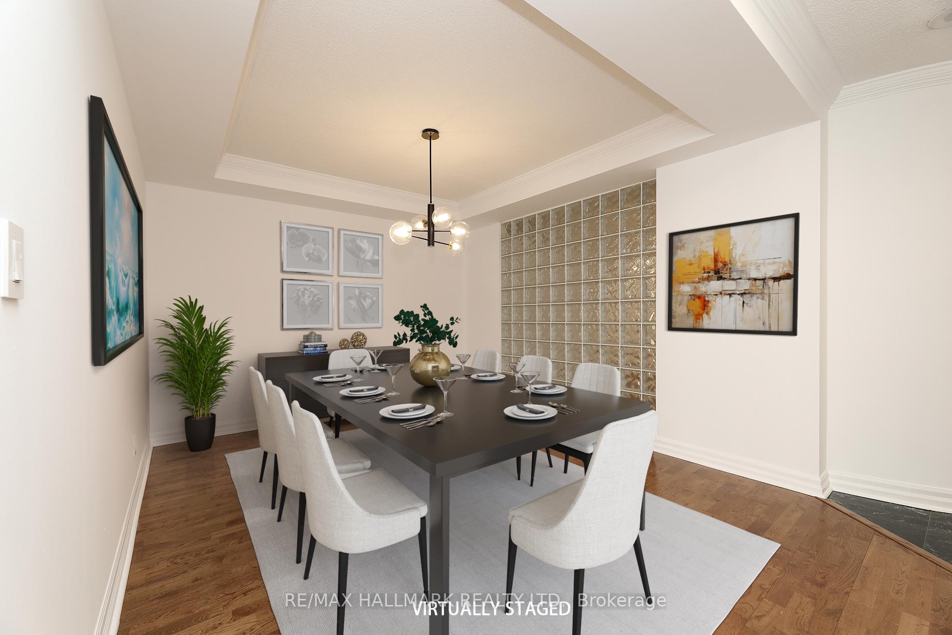 2 Bedrooms Condo at 2727 Yonge, Toronto For sale