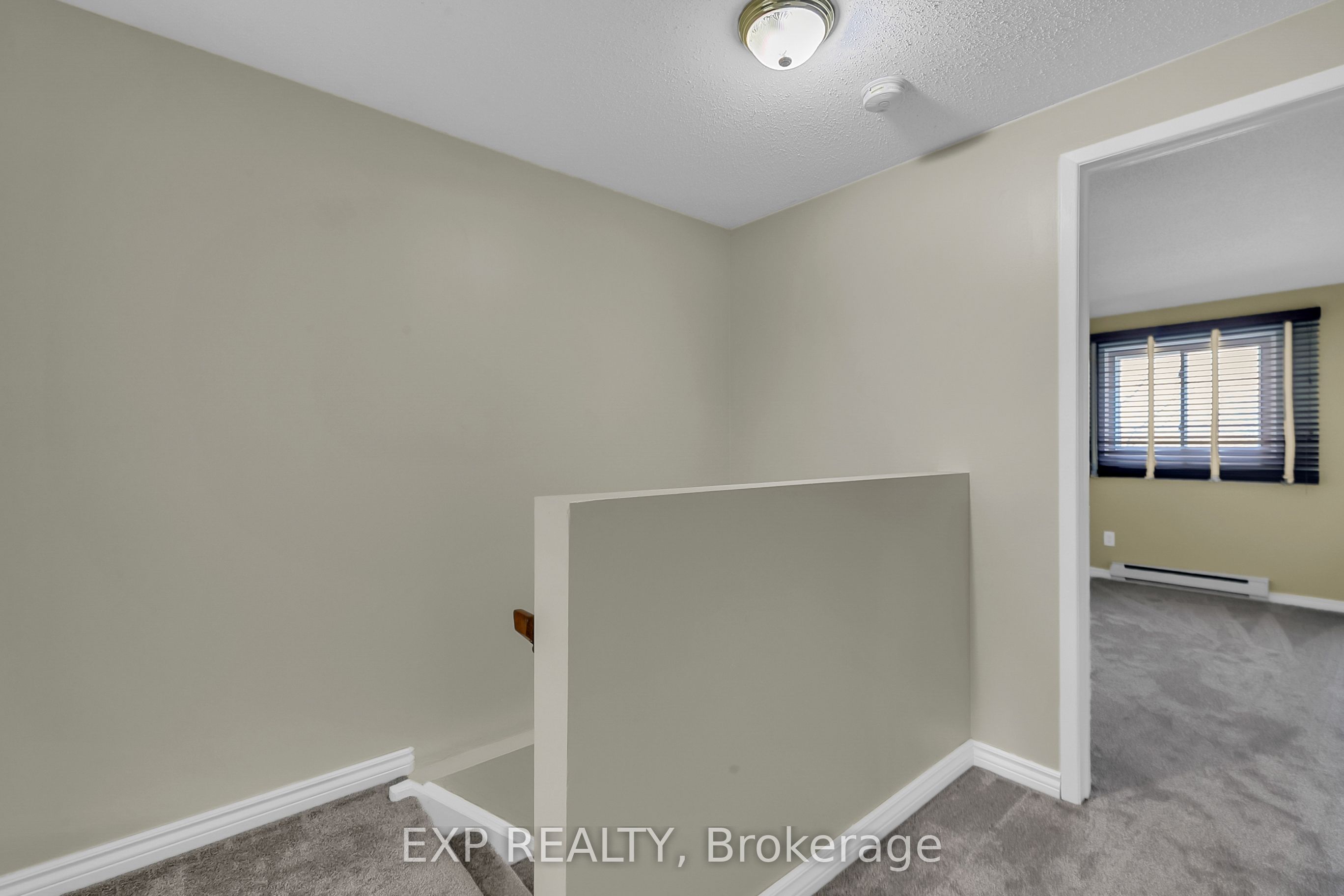 319 B Mayview Crescent, Waterloo, ON N2V 1P7