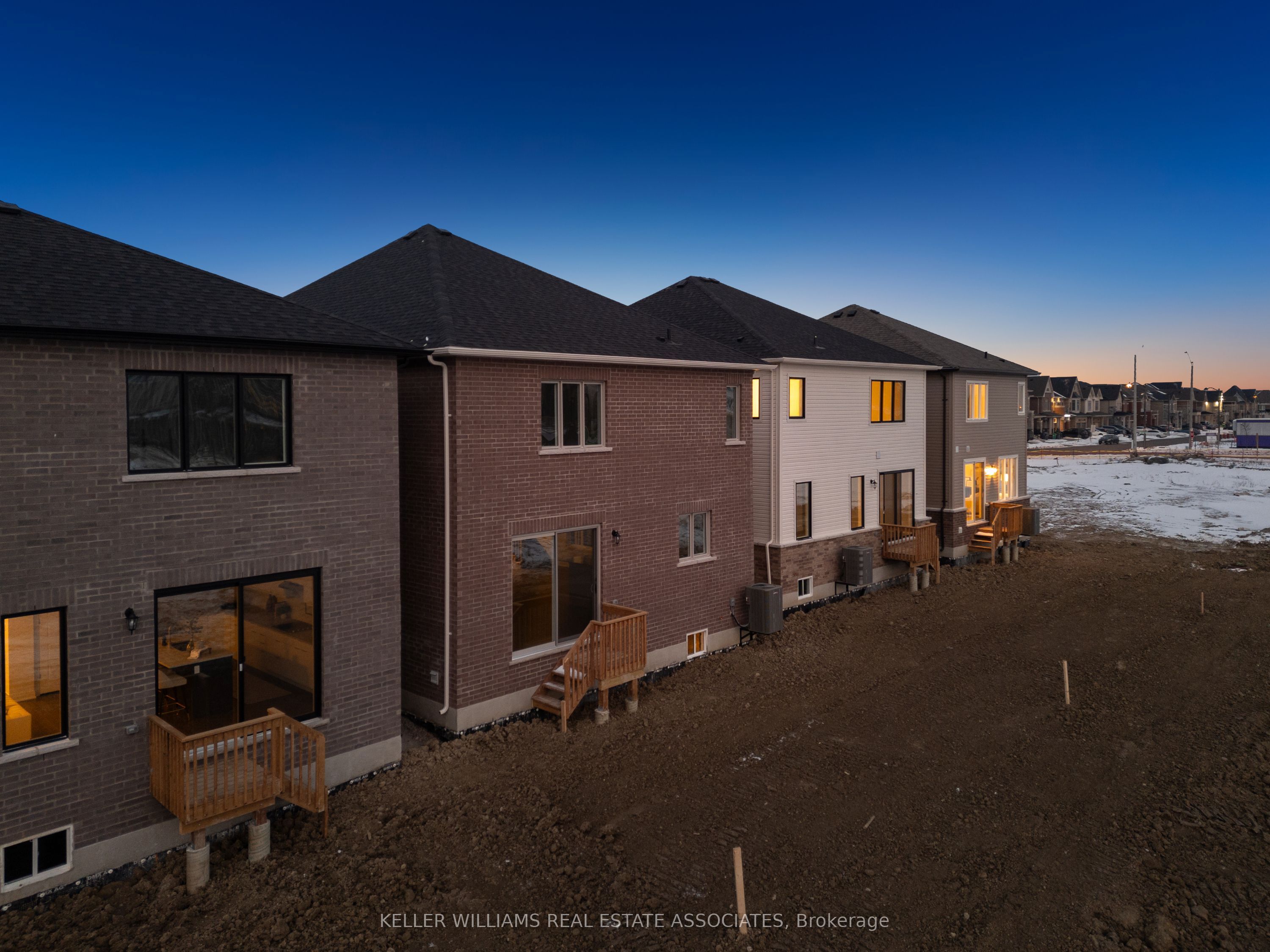 16 Aster Woods Drive