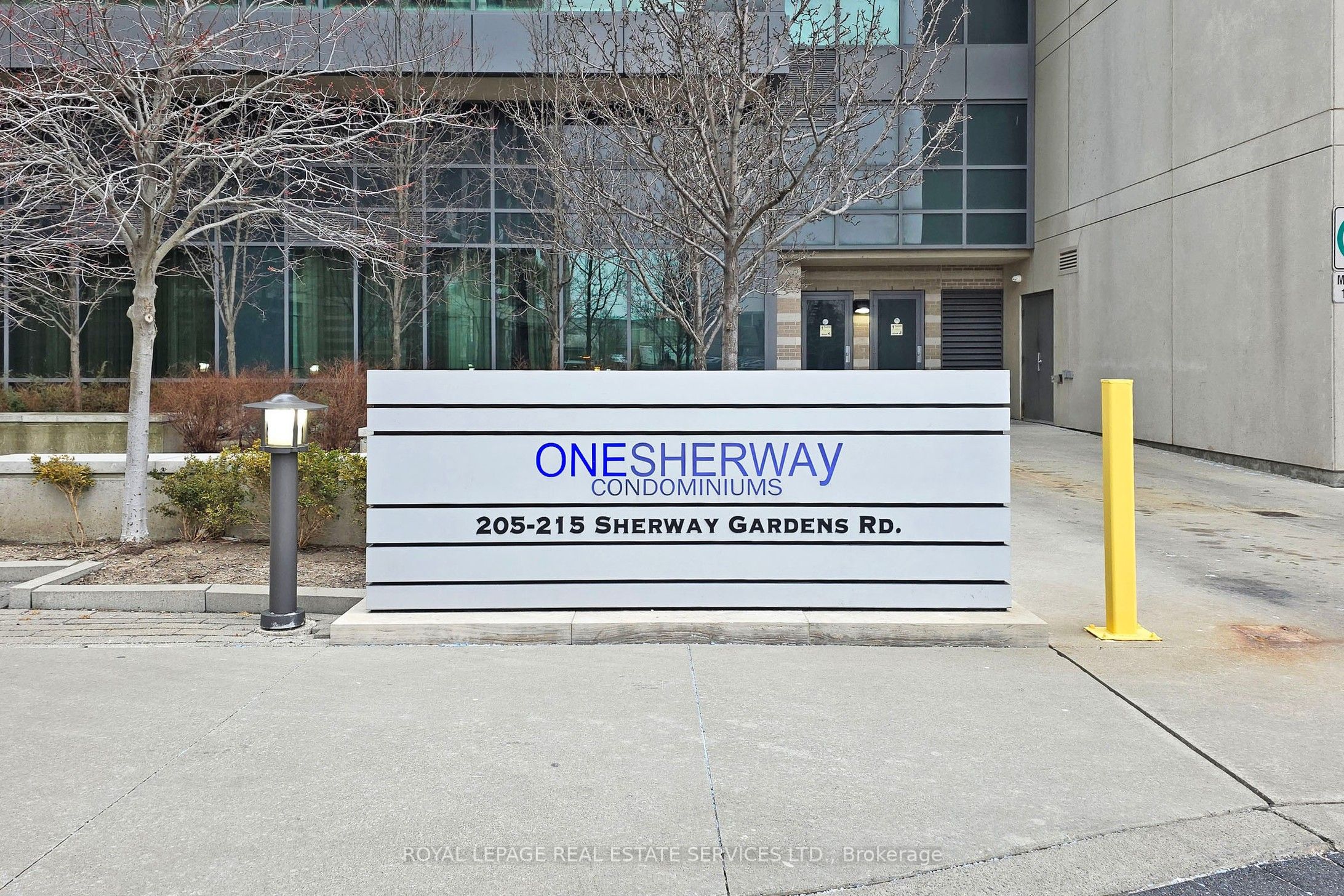 205 Sherway Gardens Road E, #311