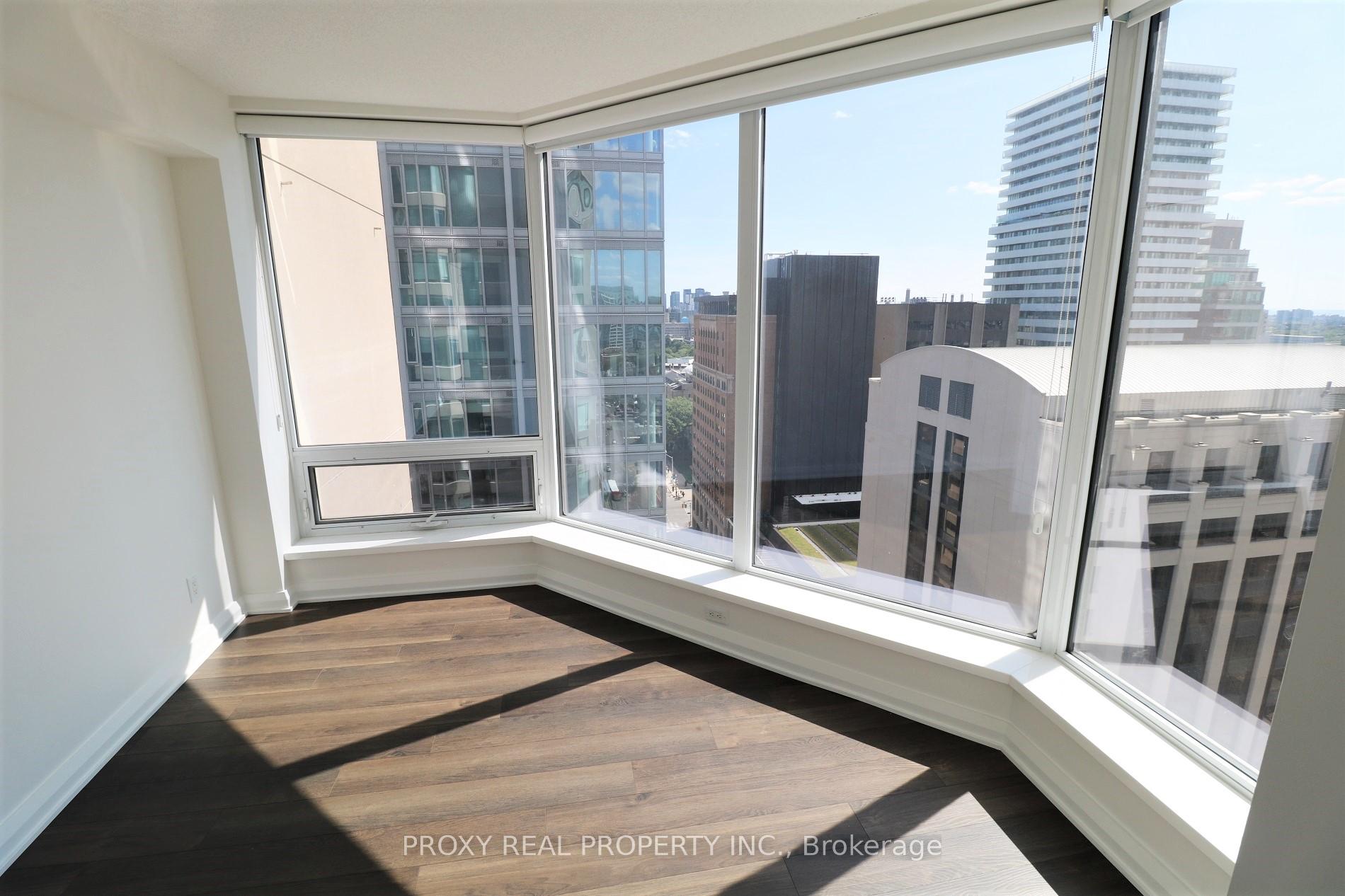 2 Bedrooms Condo at 155 Yorkville, Toronto For sale