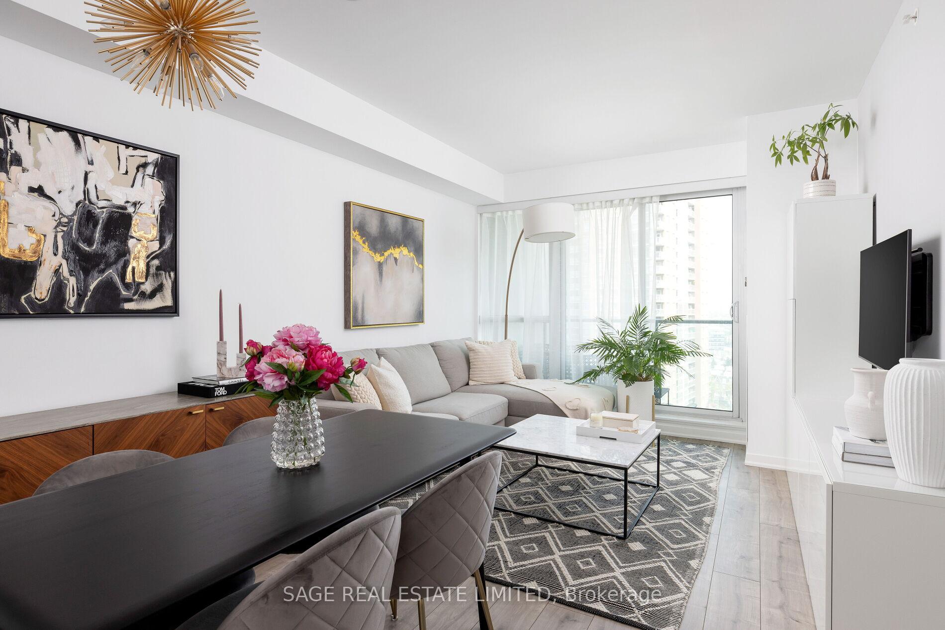 2 Bedrooms Condo at 150 East Liberty, Toronto For sale