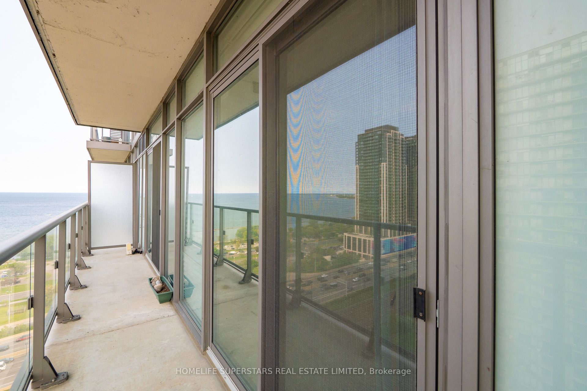 105 The Queensway Avenue, #1901