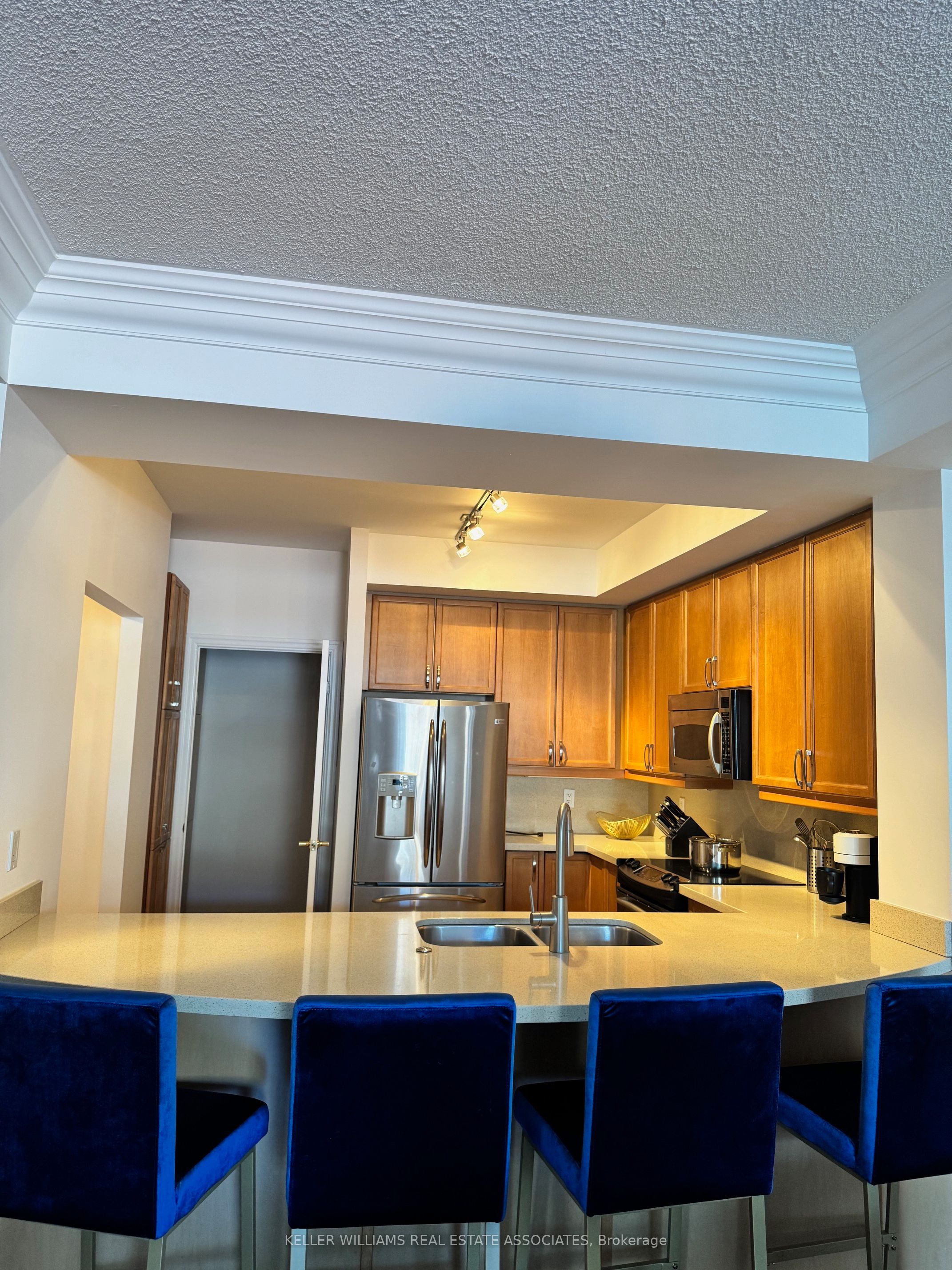 80 Port Street E, #208