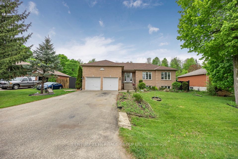 51 Burbank Circle, Adjala-Tosorontio, ON L0M 1J0