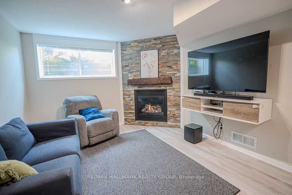 325 Bryarton