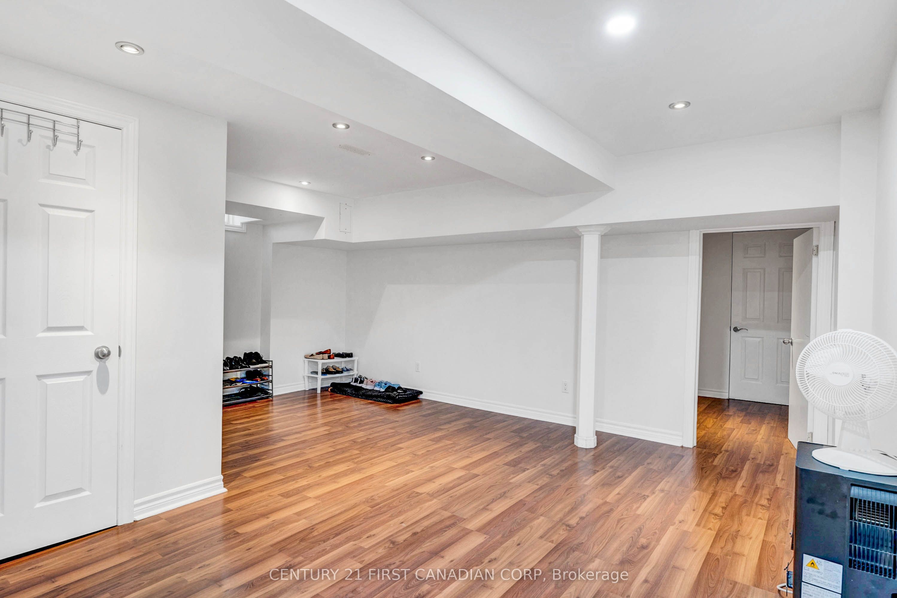 4 Freshspring Drive