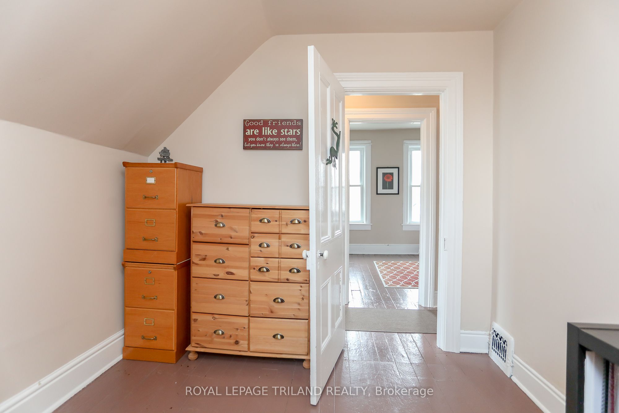 15 Eagle Street, St. Thomas, ON N5P 1P8