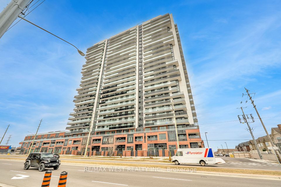 2545 Simcoe