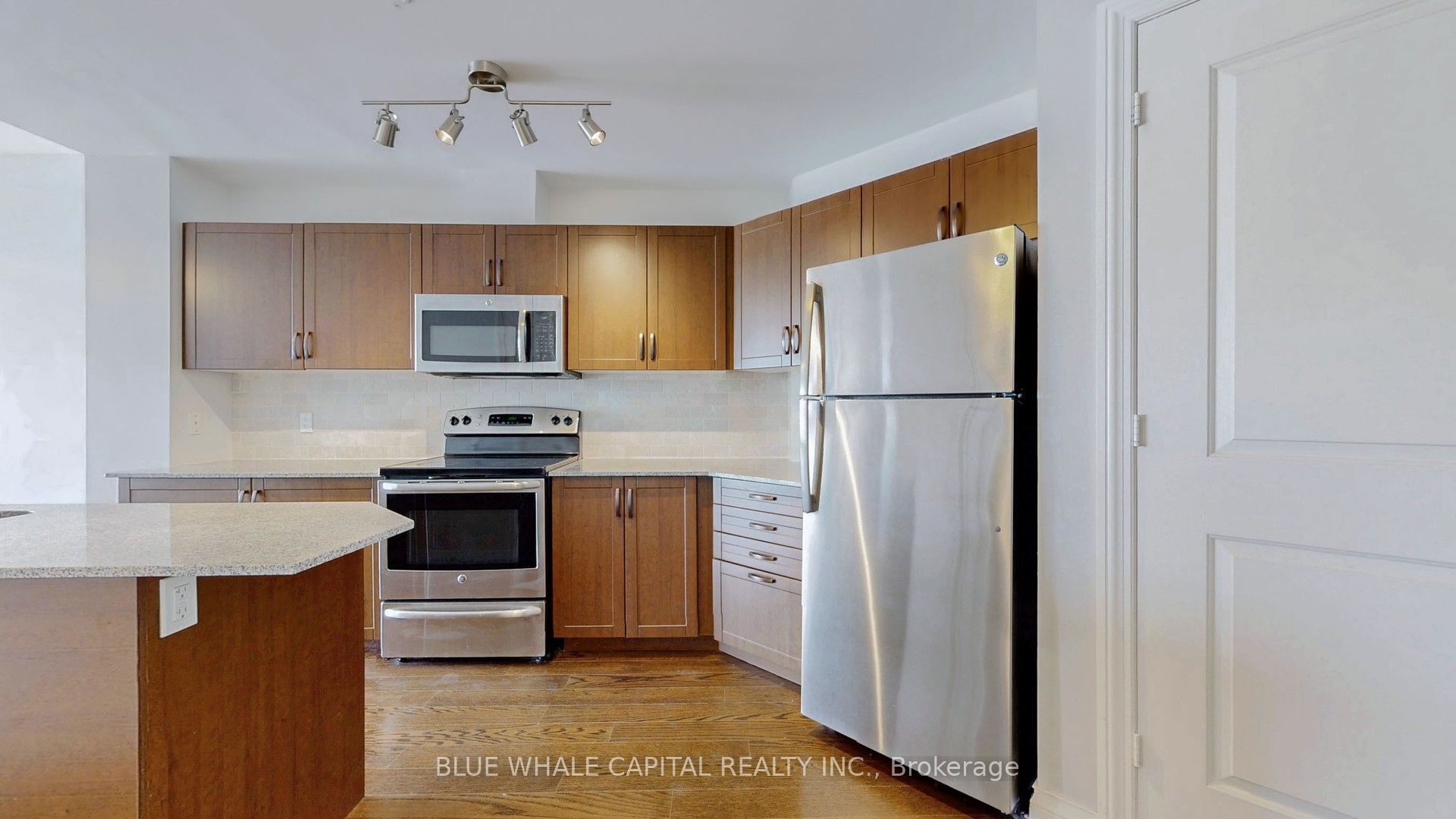 68 Main Street N, #426
