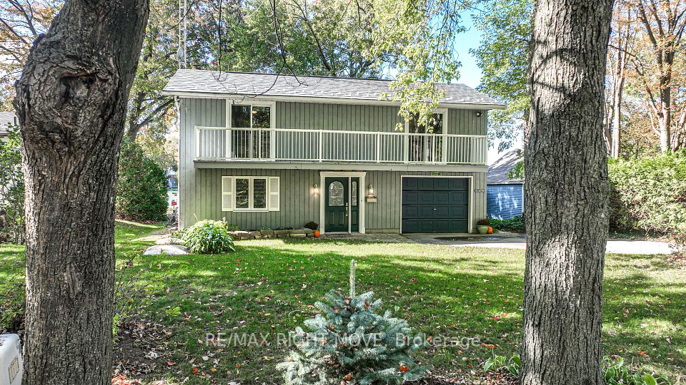 4350 Plum Point