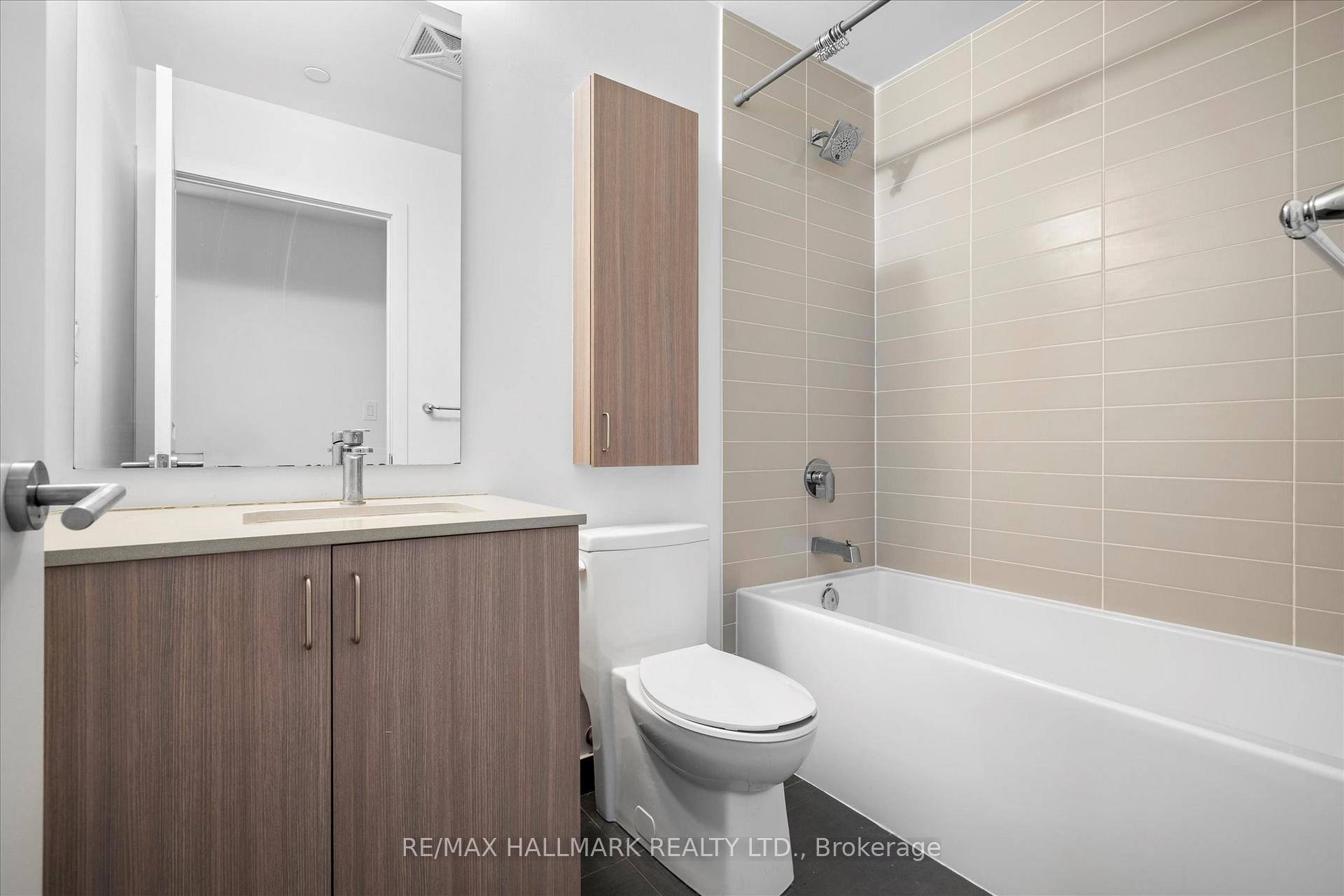 2 Bedrooms Condo at 2799 Kingston, Toronto For sale