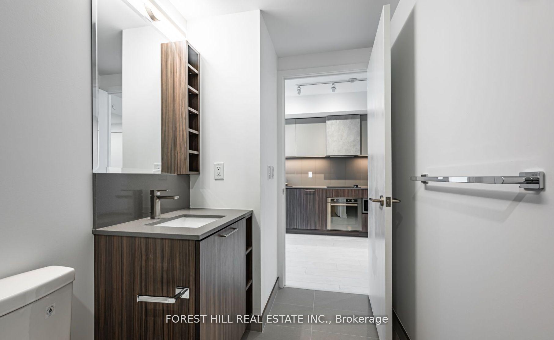 2 Bedrooms Condo at 19 Western Battery, Toronto For sale