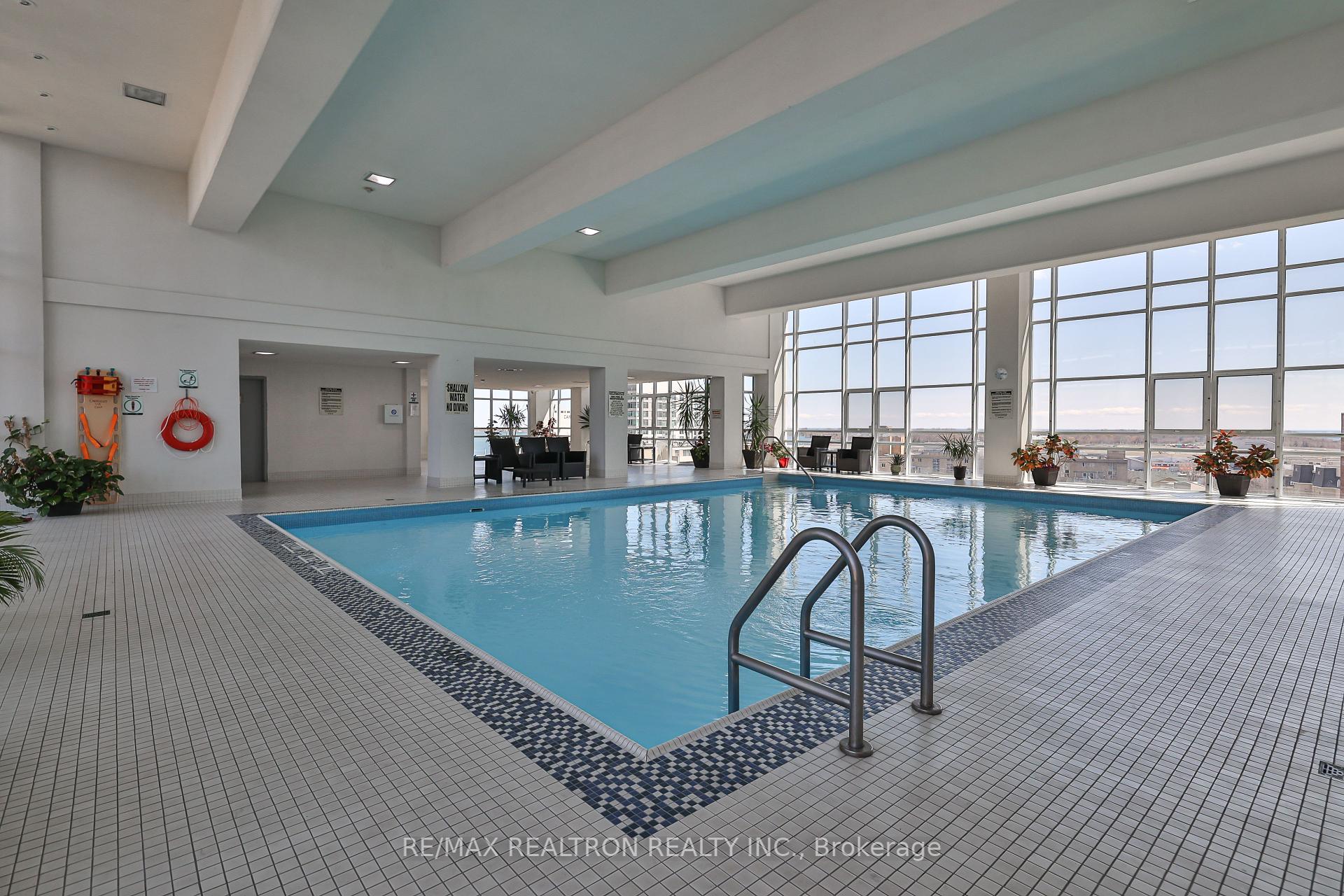 2 Bedrooms Condo at 21 Grand Magazine, Toronto For sale