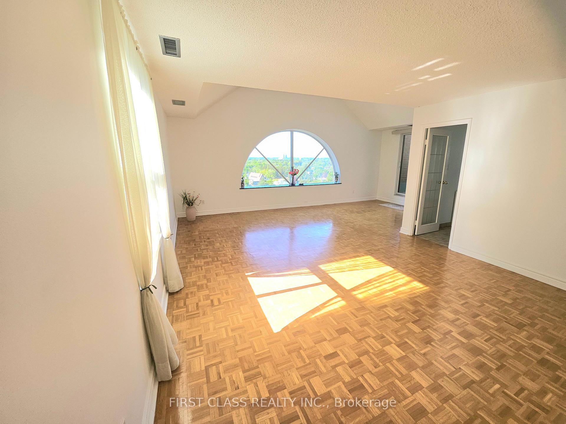 2 Bedrooms Condo at 5795 Yonge, Toronto For sale