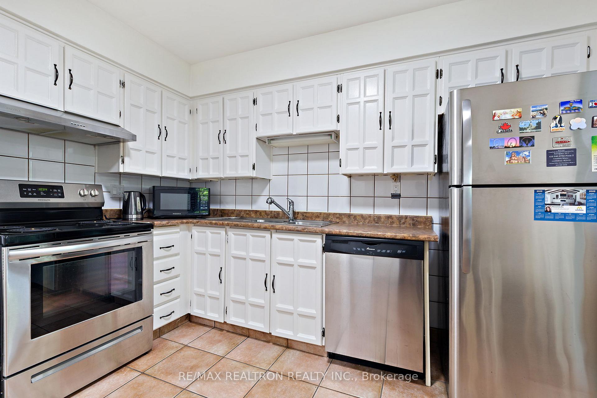 1 Bedroom Condo at 3555 Bathurst, Toronto For sale