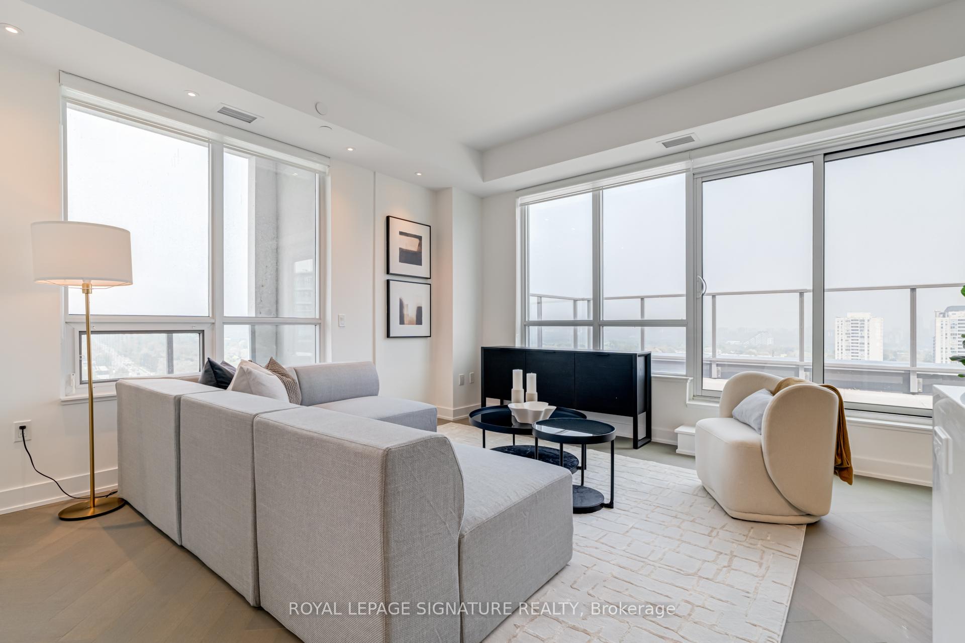 4 Bedrooms Condo at 2 Teagarden, Toronto For sale