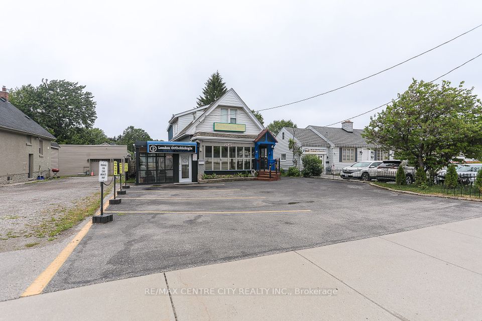 2349 Main