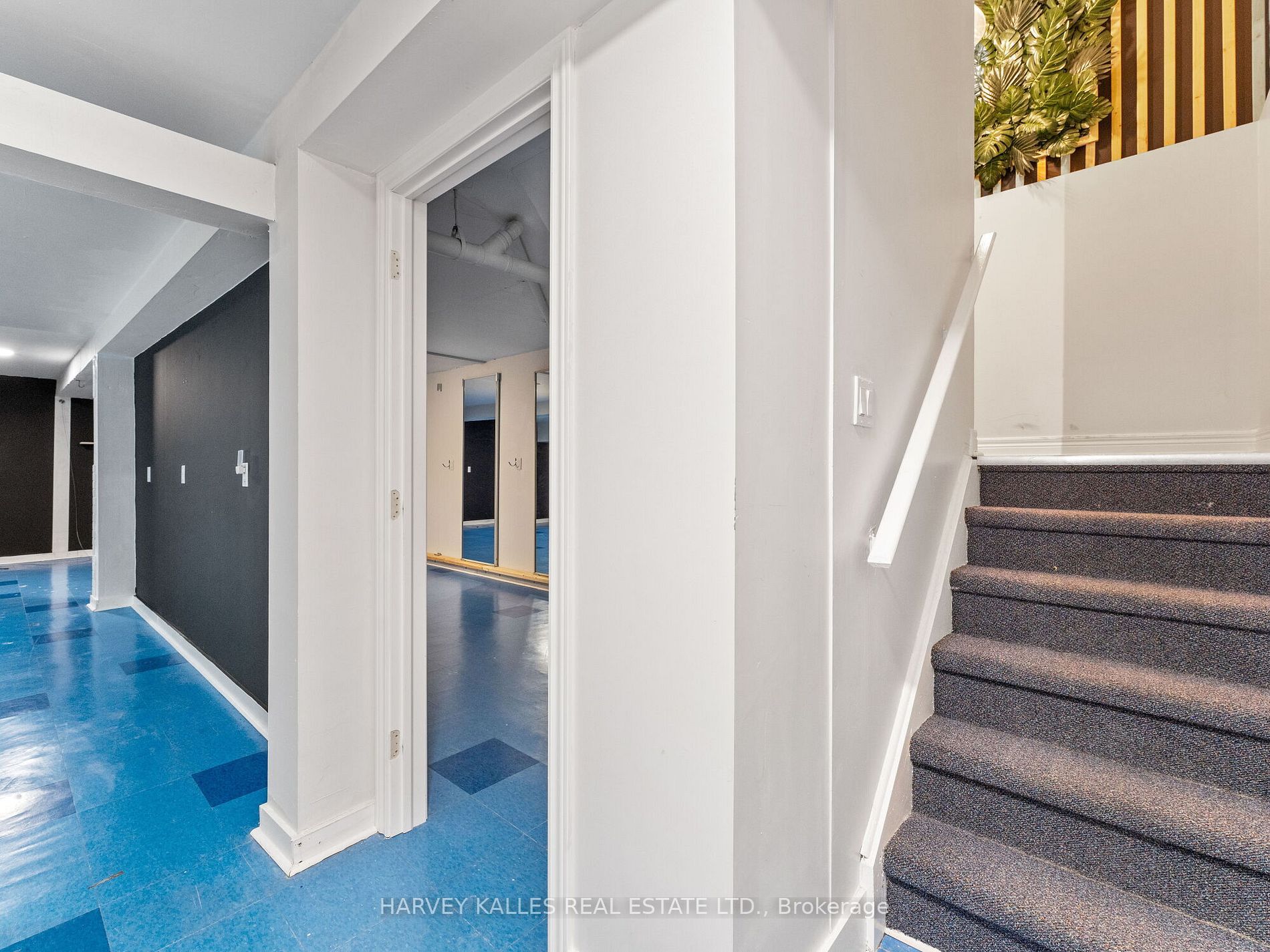 609 Liverpool Road