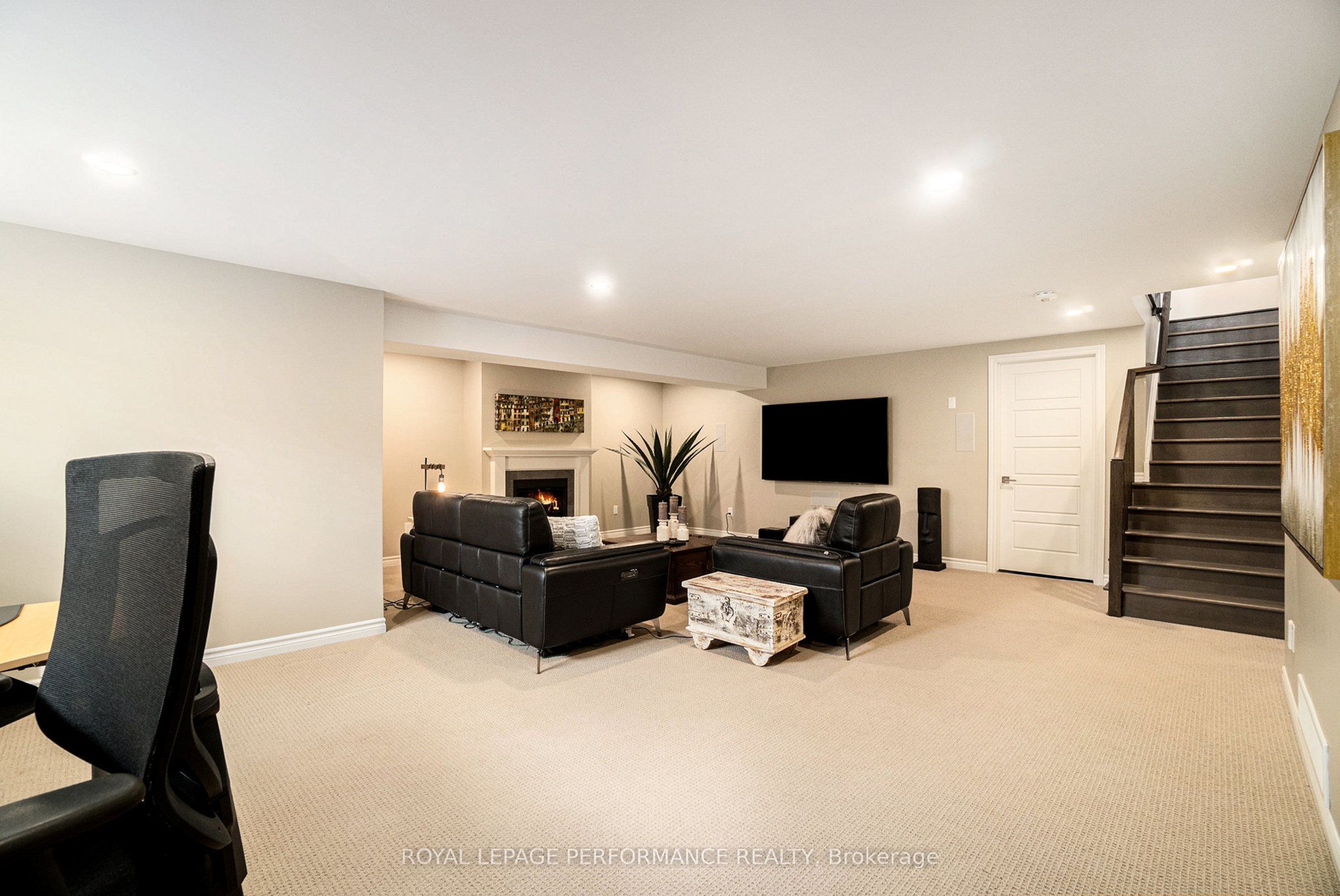 82 Kayenta Street