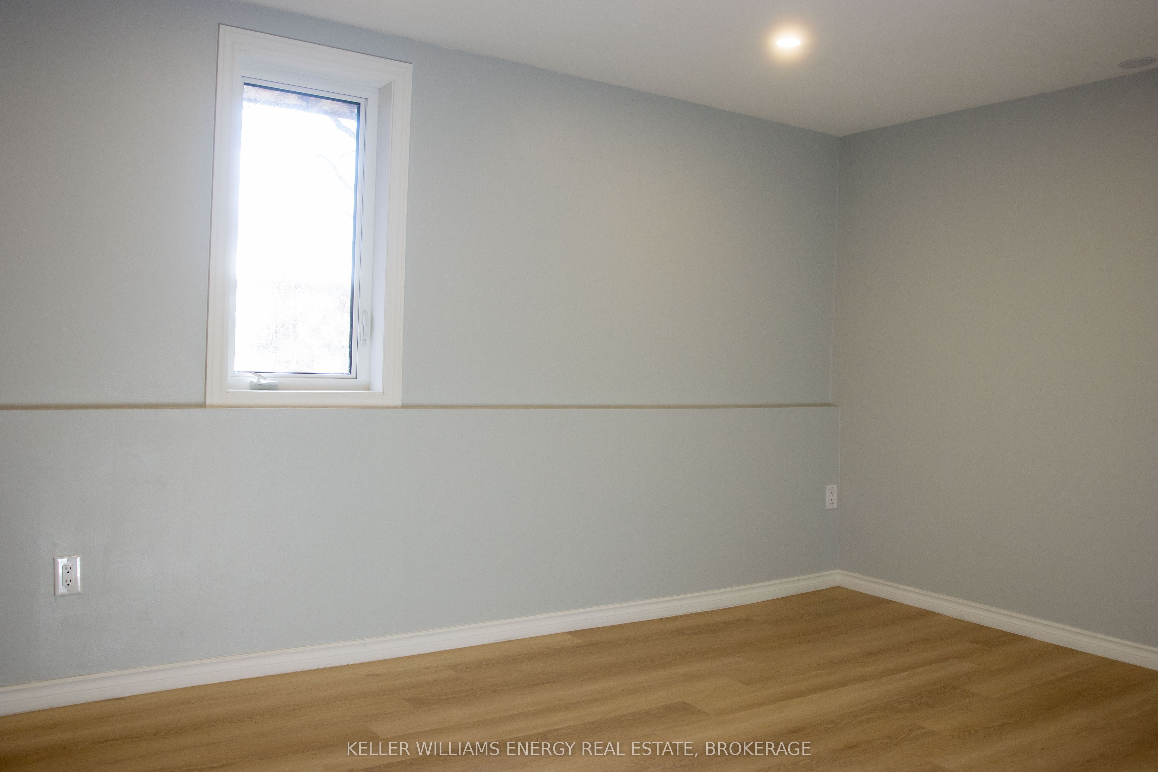 850 Bennett Court #Bsmt, Oshawa Pinecrest