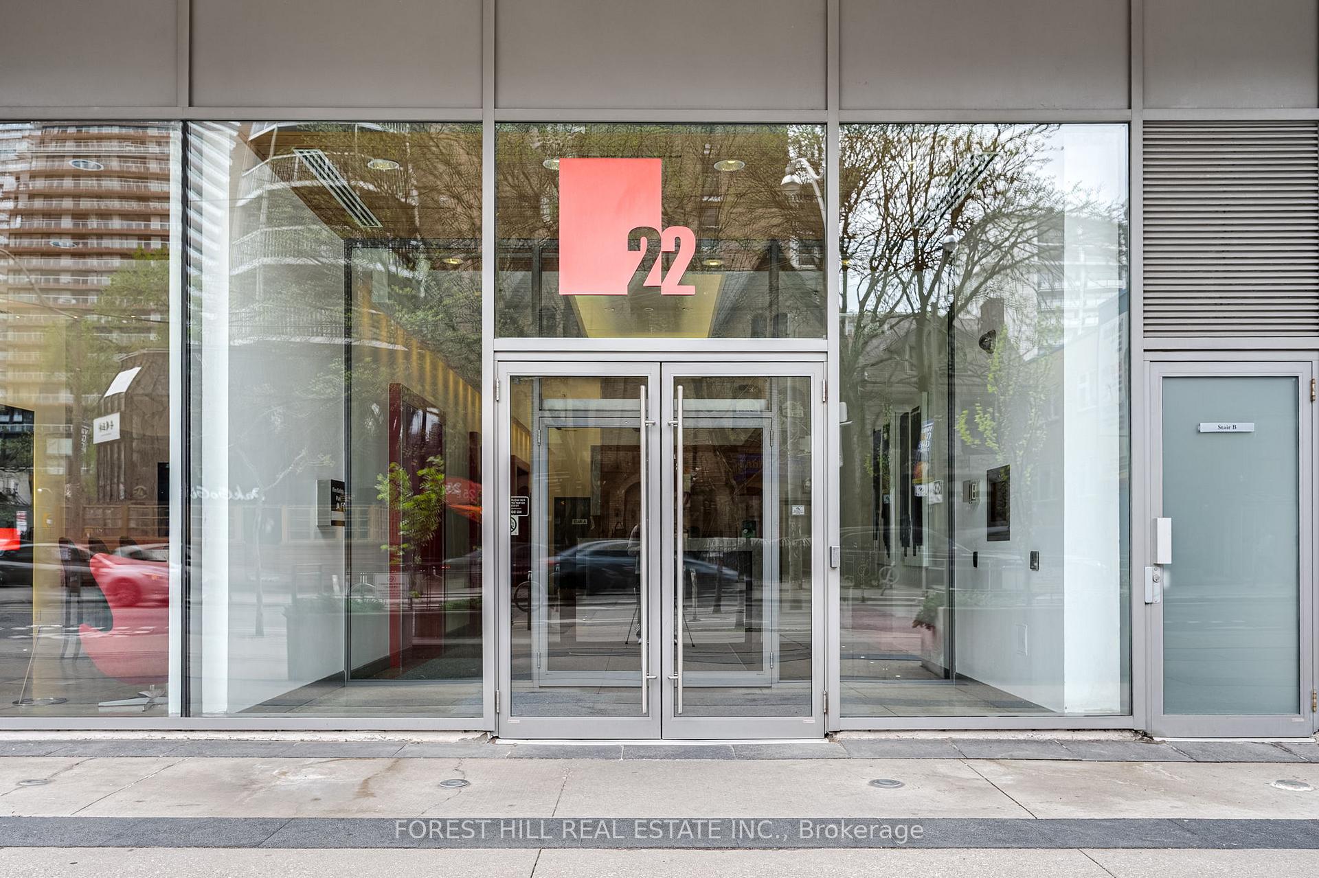 2 Bedrooms Condo at 22 Wellesley, Toronto For sale