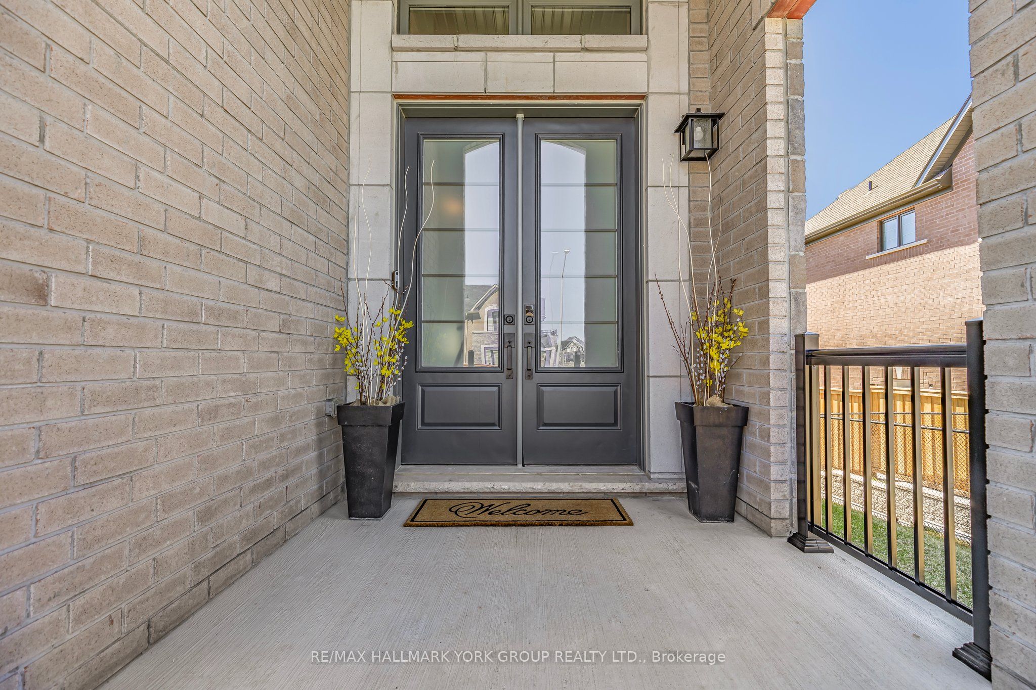 1393 Blackmore Street, Innisfil, ON L9S 0P3