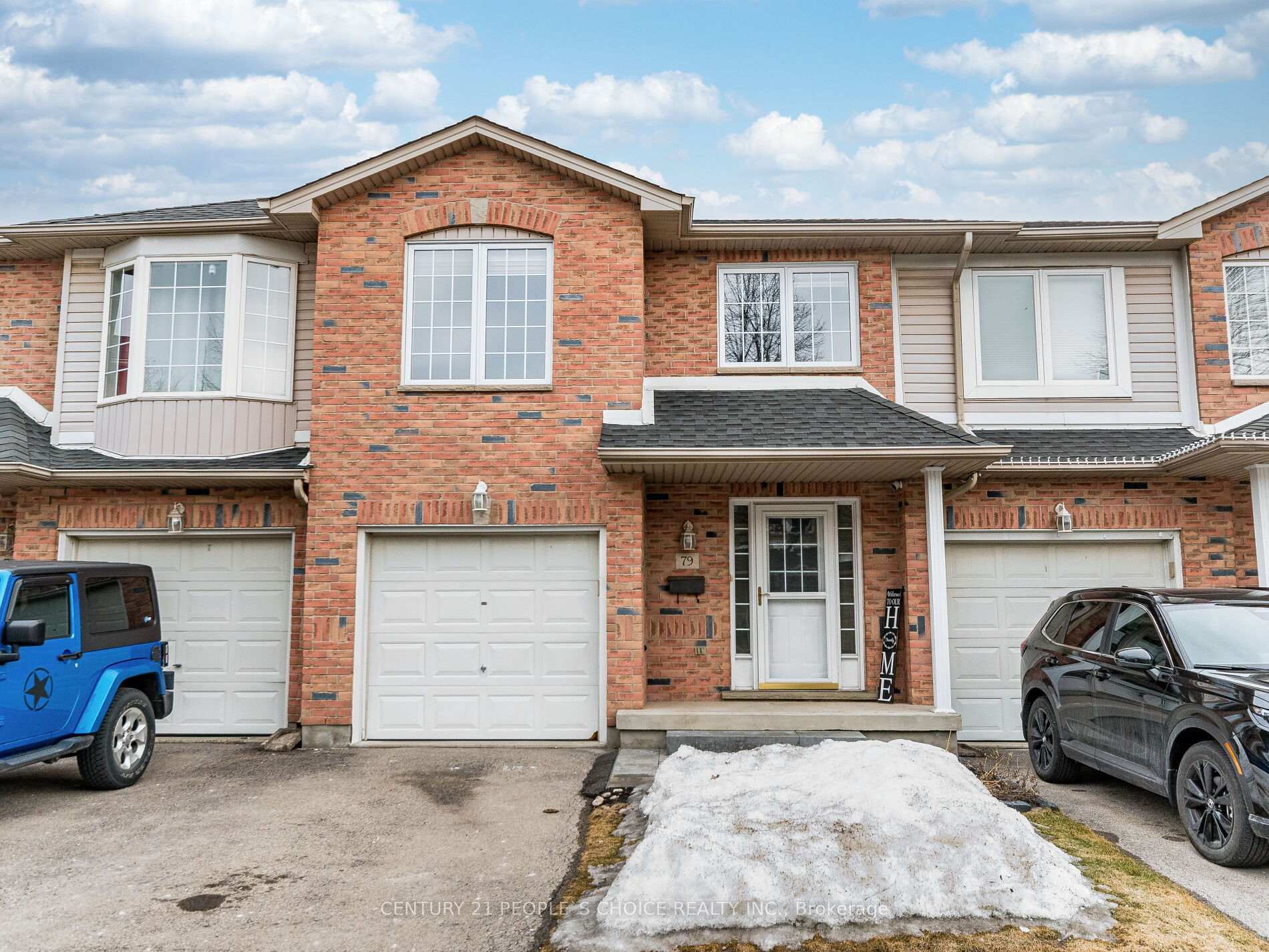 3 Bedrooms Condo at 485 Green,  Hamilton For sale