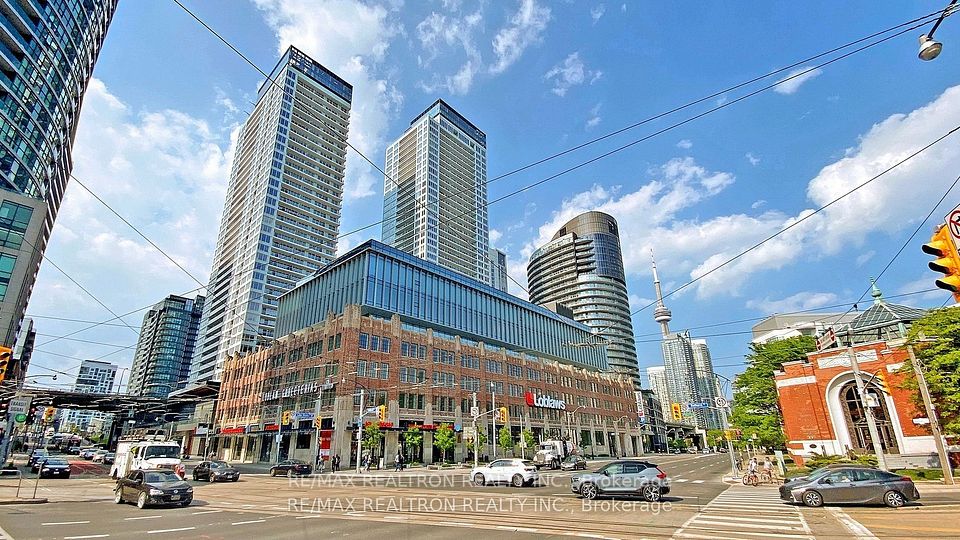 17 Bathurst Street