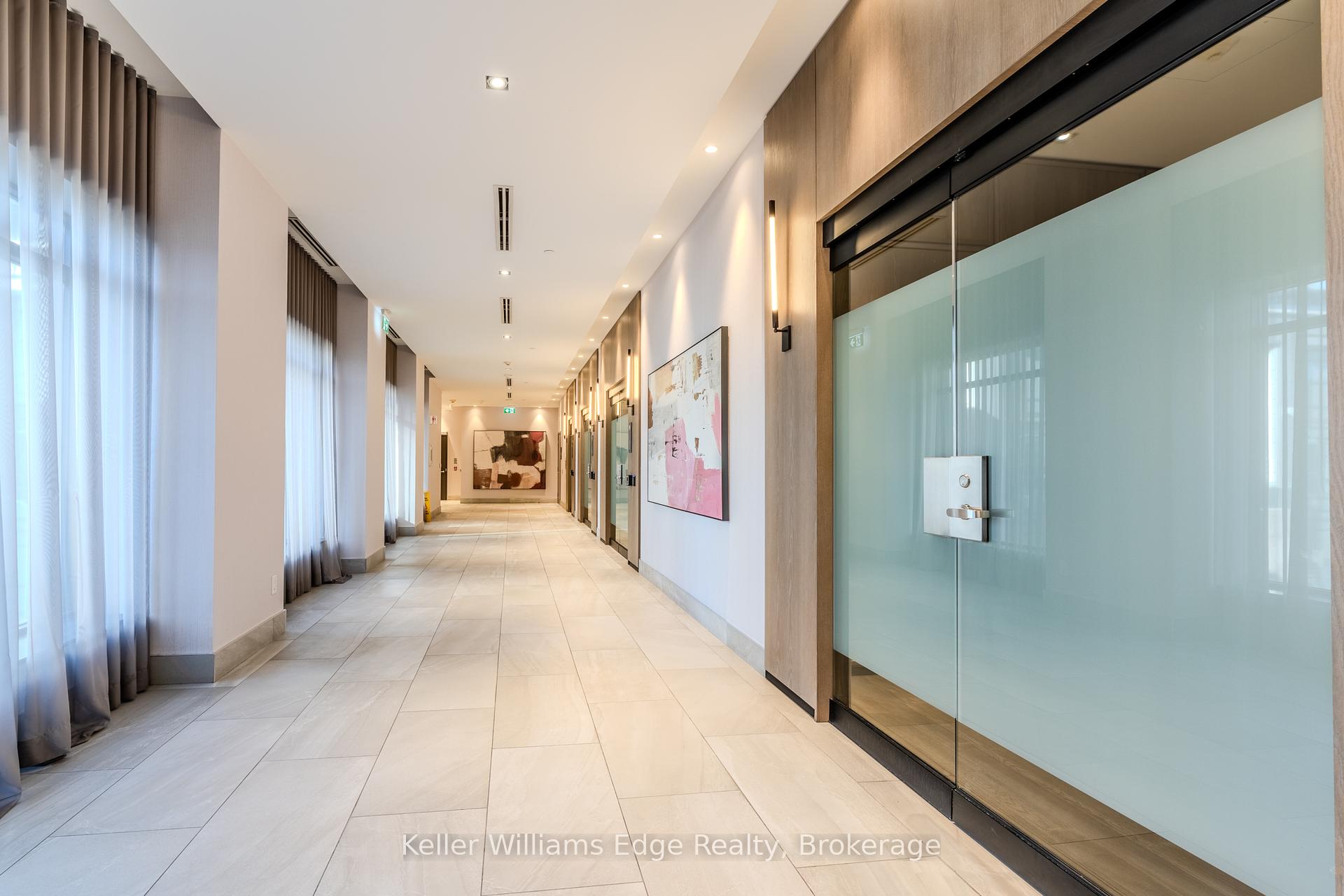 2 Bedrooms Condo at 7 Mabelle,  Toronto For sale