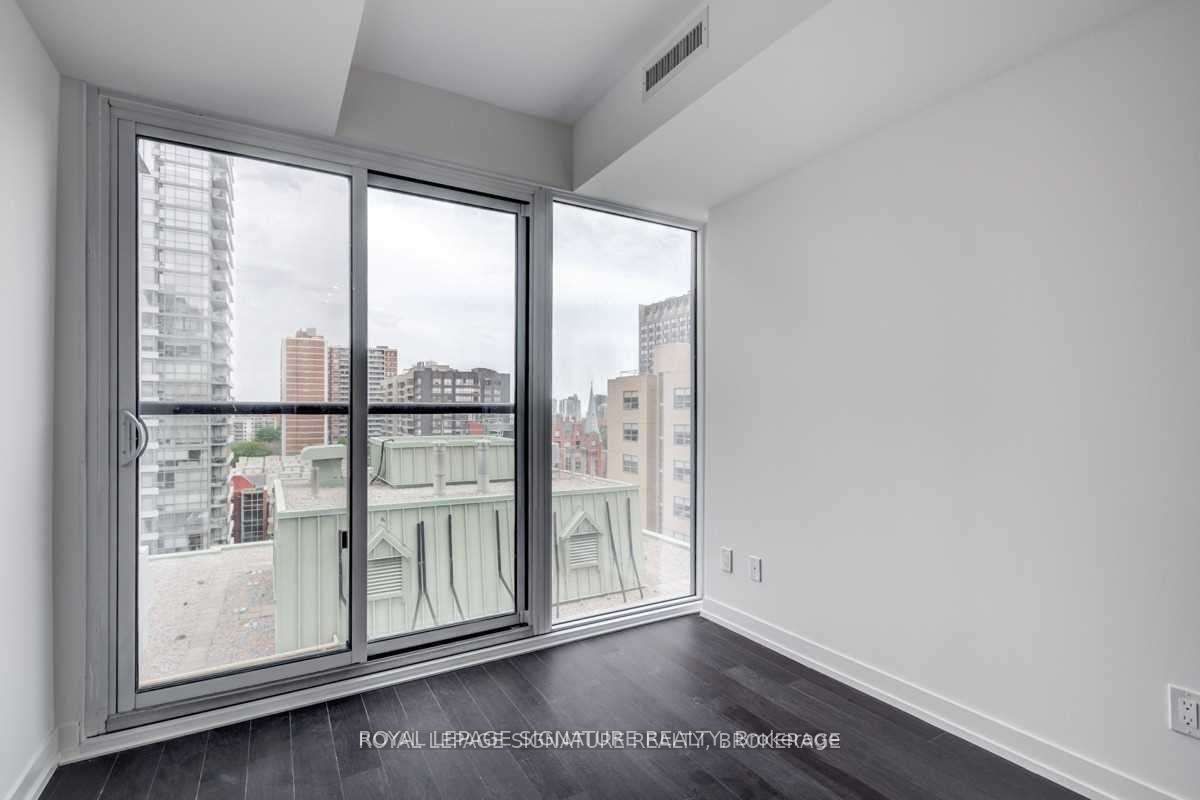 85 Wood Street, #3905