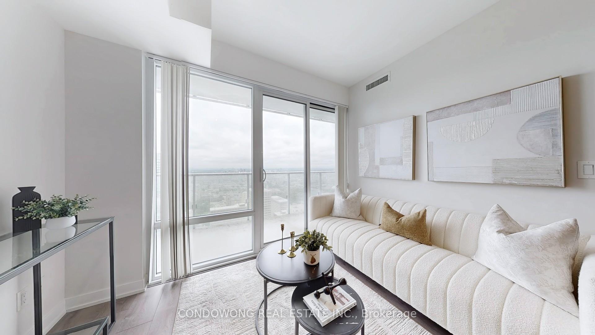 2 Bedrooms Condo at 501 Yonge, Toronto For sale