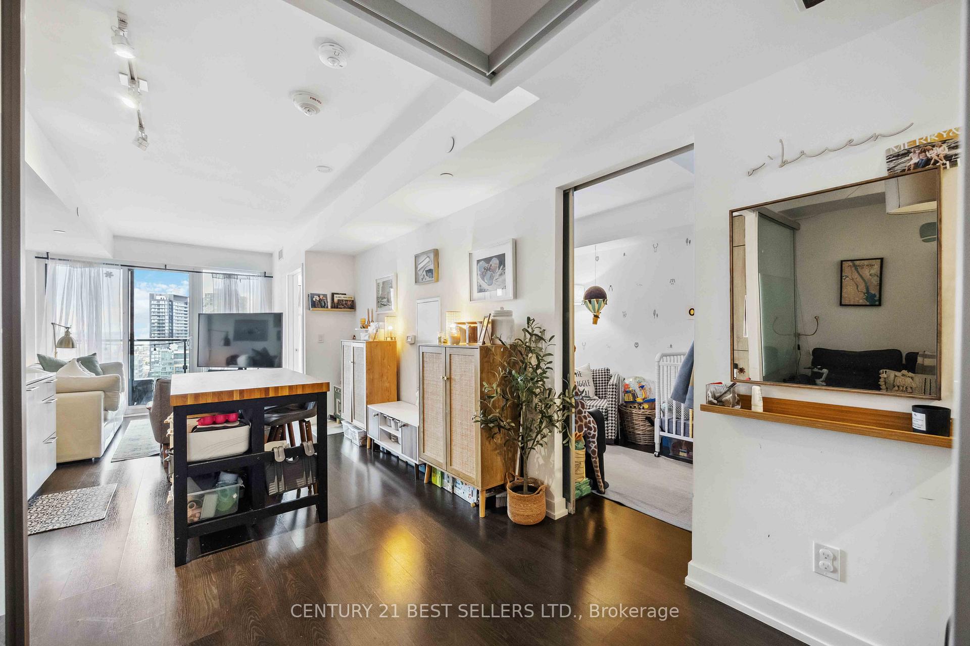 3 Bedrooms Condo at 19 Western Battery,  Toronto For sale