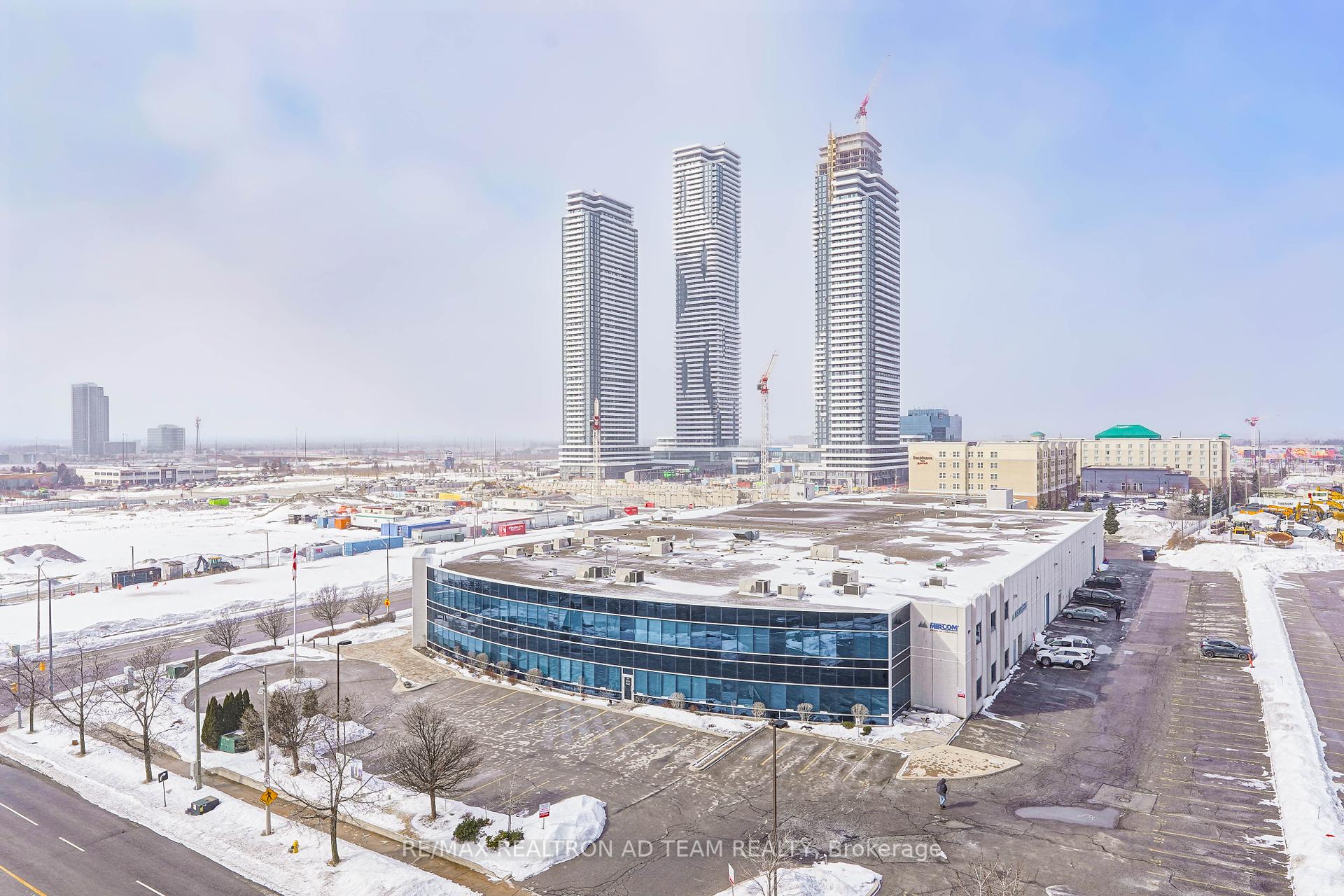 Condo at 10 Honeycrisp, Vaughan For sale