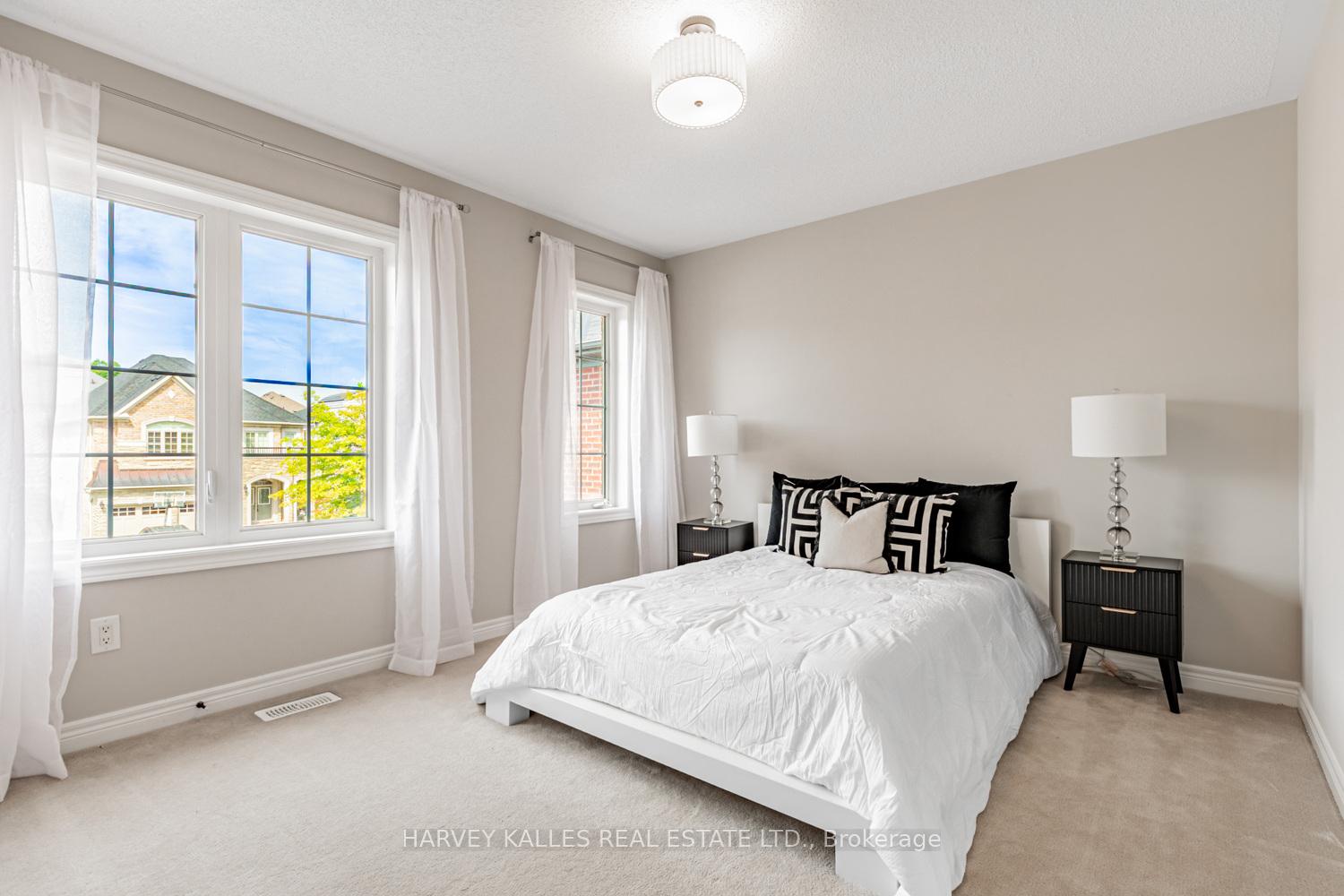 27 Rock Elm Court