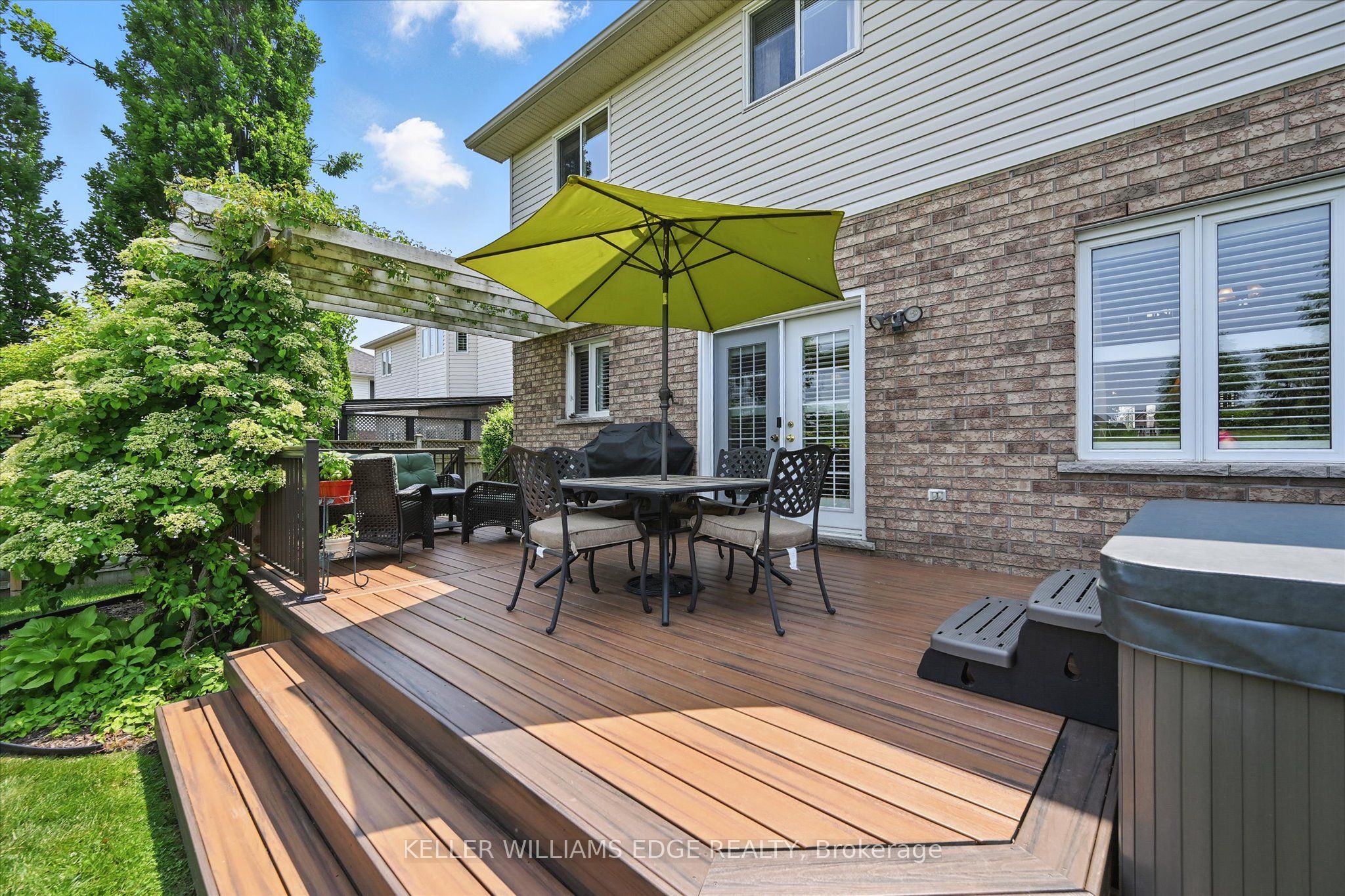 2939 Darien Road