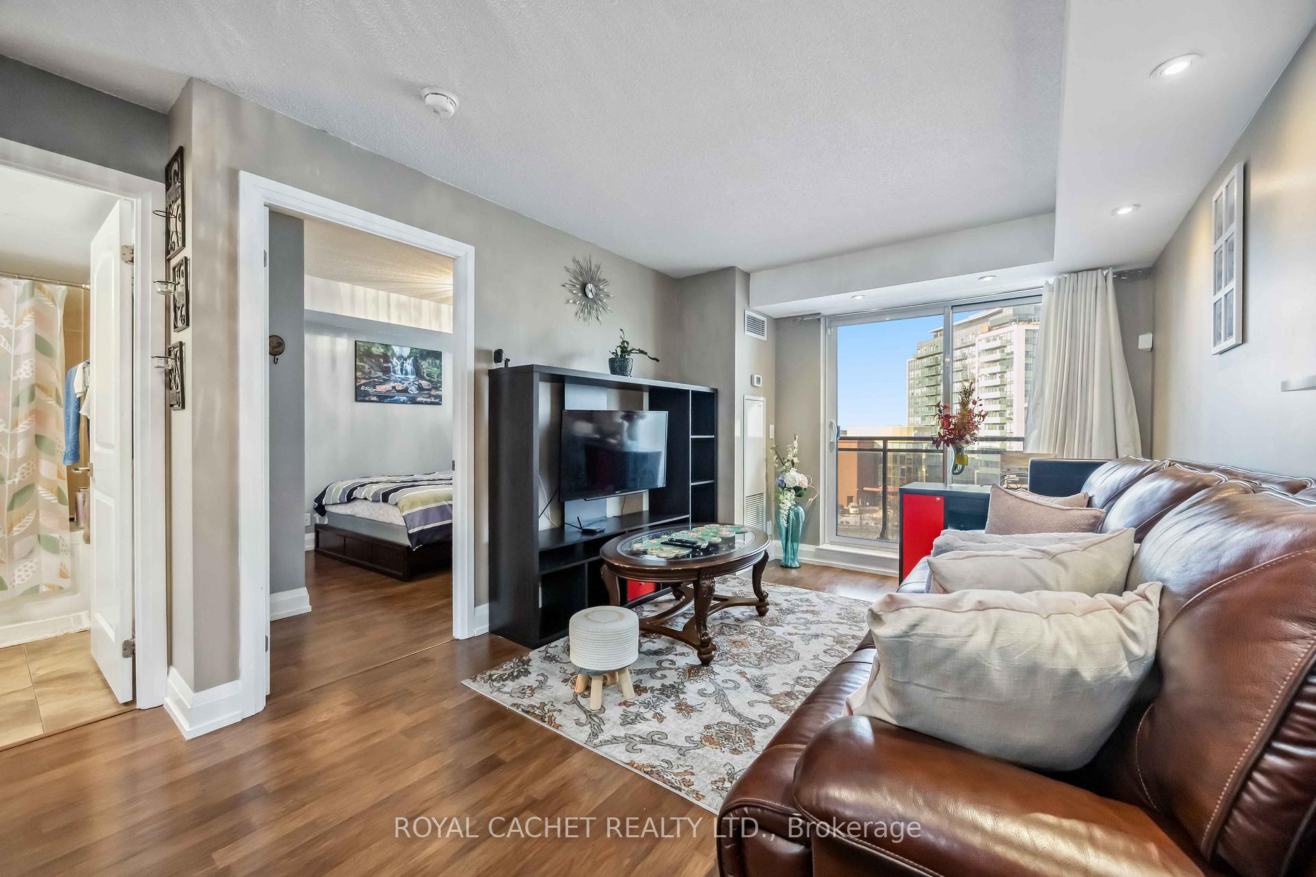 1 Bedroom Condo at 1070 Sheppard,  Toronto For sale