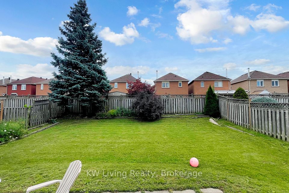 https://trreb-image.ampre.ca/KZNB8SOOEFzH2RvOSbd8-kkmqZr_t4Rs_TR2v9ACXG0/rs:fit:960:960/wm:.5:so:0:50:.4/wmsh:10/wmt:PHNwYW4gZm9yZWdyb3VuZD0nd2hpdGUnIGZvbnQ9JzY4Jz5LVyBMaXZpbmcgUmVhbHR5LCBCcm9rZXJhZ2U8L3NwYW4-/L3RycmViL2xpc3RpbmdzLzQxLzAwLzk4LzkzL3AvYzlkNzdmOGEtOTViZS00ZWI1LTk2ZTgtNTIxM2IzYzA0NjYxLmpwZw.jpg