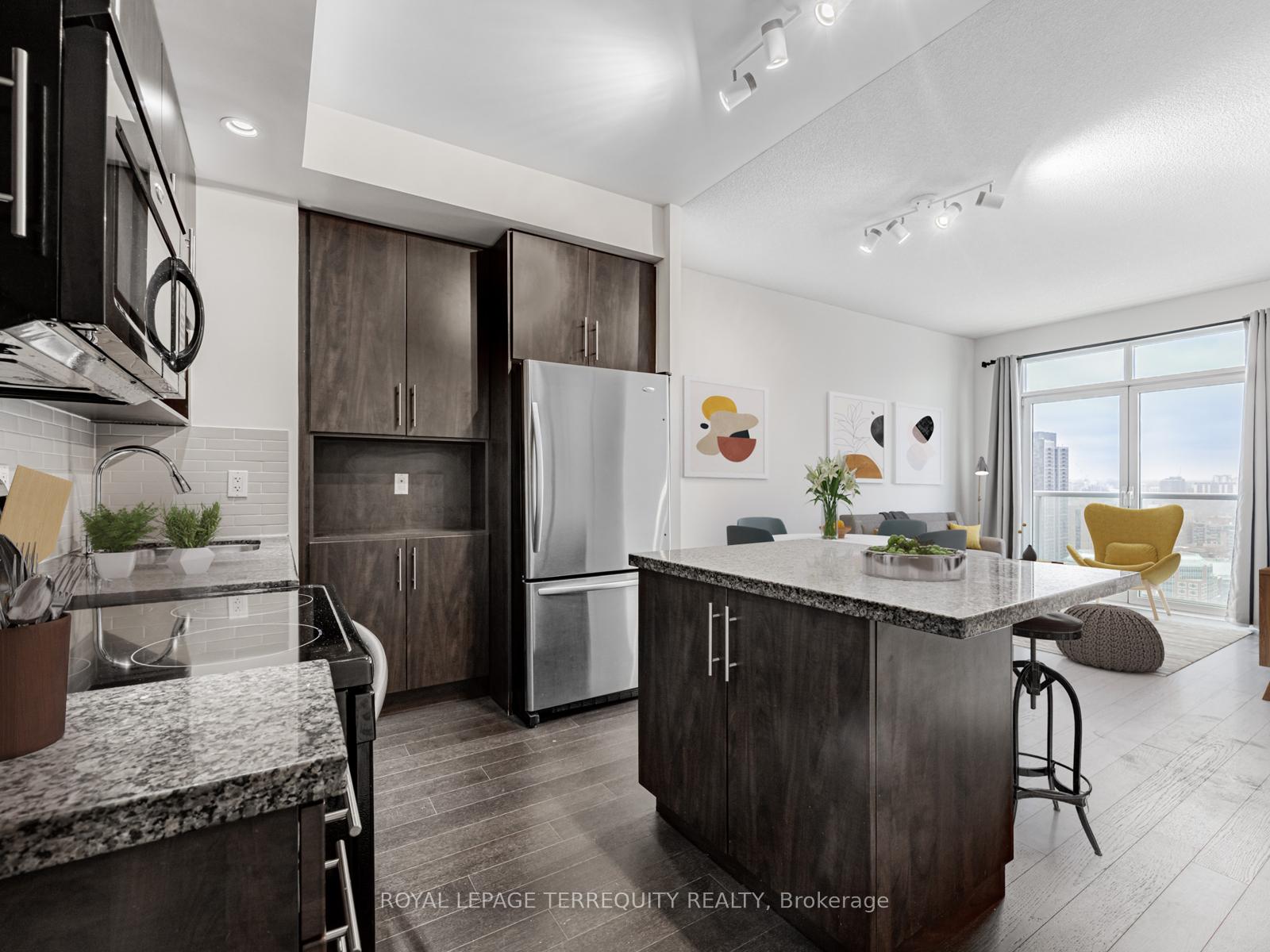 2 Bedrooms Condo at 120 Homewood, Toronto For sale