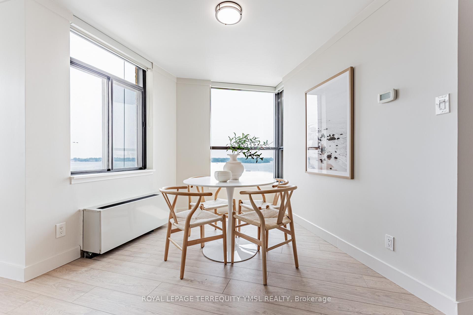 1 Bedroom Condo at 250 Queens, Toronto For sale